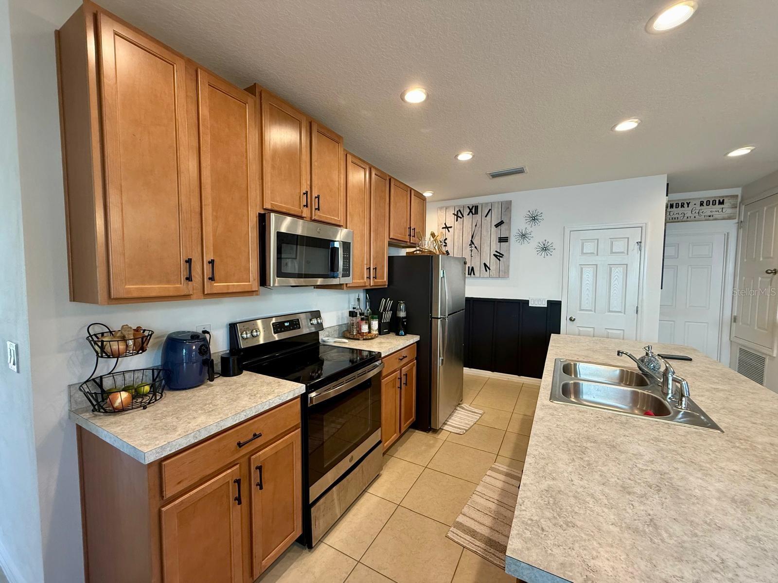 813 MARCEL LOOP, DAVENPORT, FL, 33837