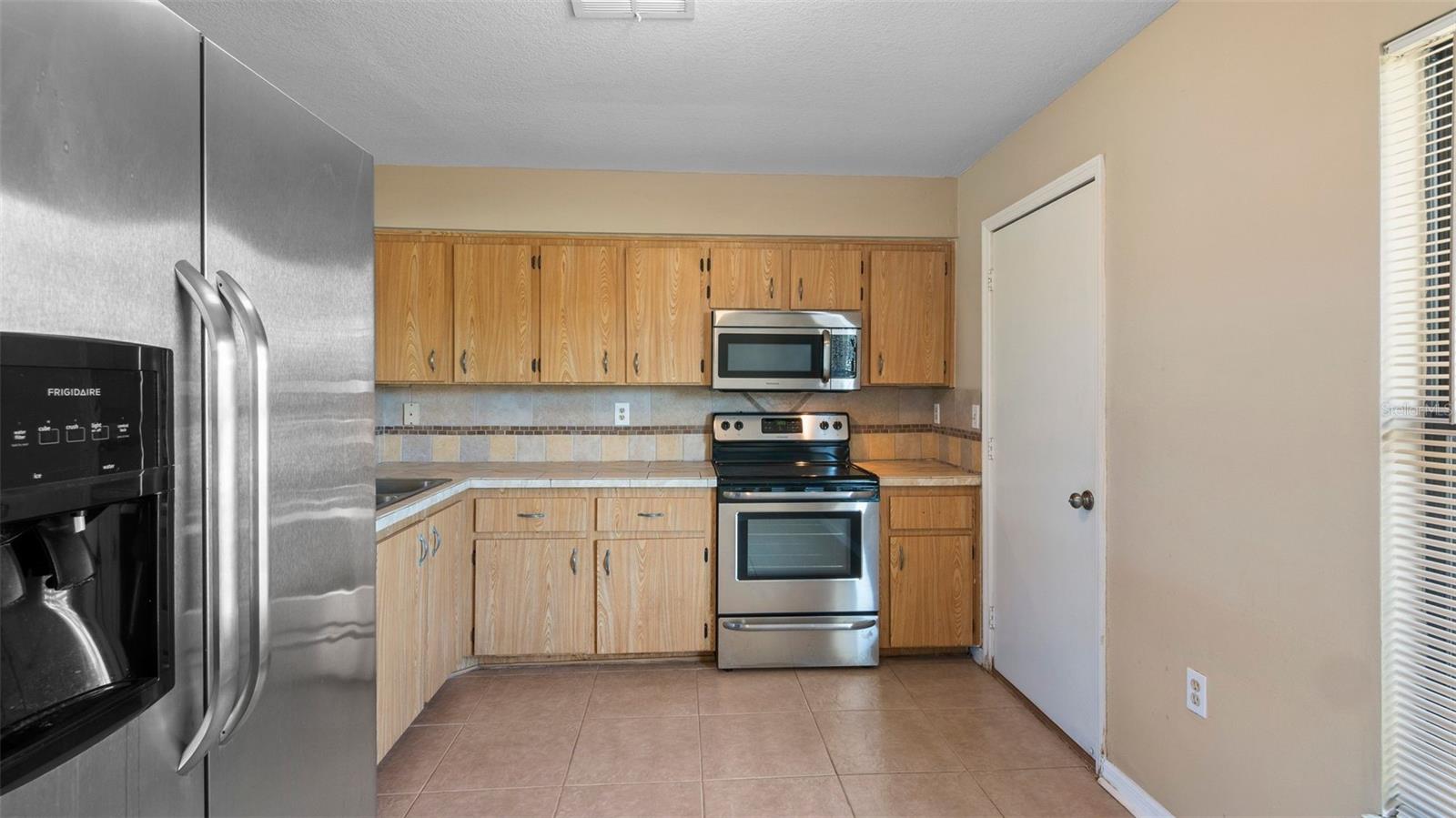 681 MADRID DR, KISSIMMEE, FL, 34758
