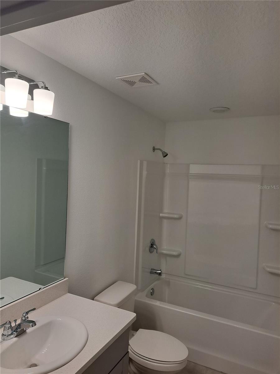 3015 CANARY AV AVE, DAVENPORT, FL, 33837