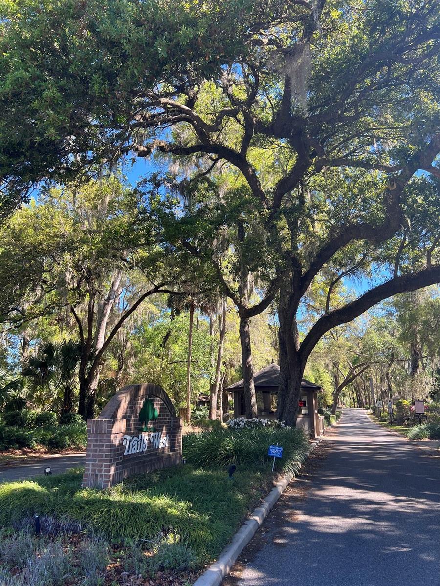160 CUTBANK TRL, DELAND, FL, 32724