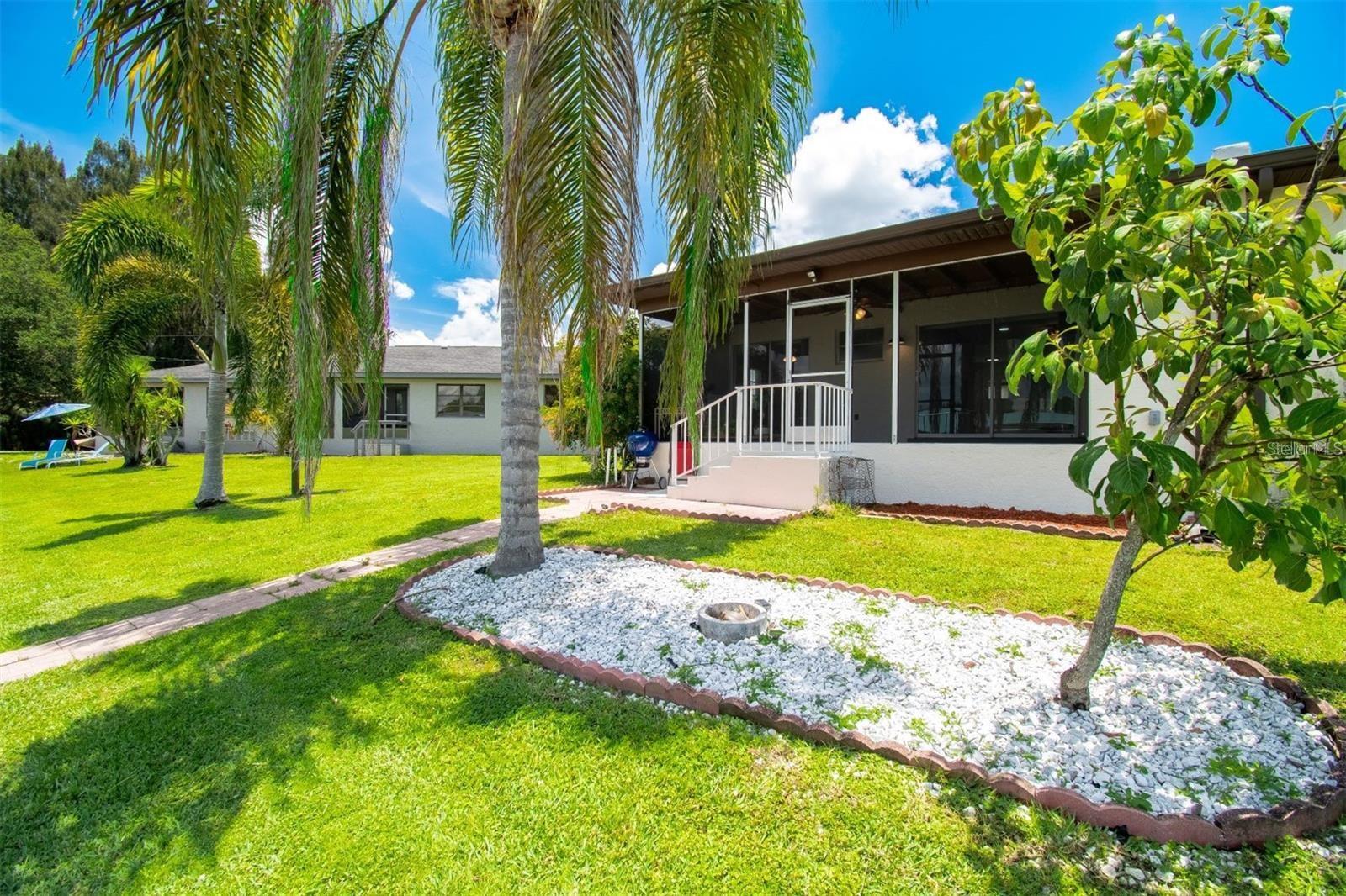 3203 RIVERSIDE DR #B, PUNTA GORDA, FL, 33950