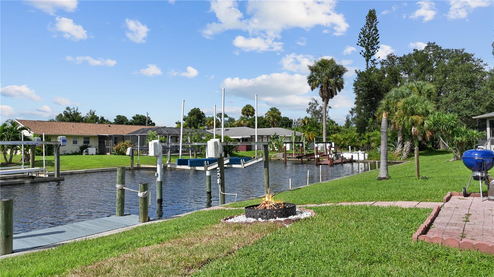 3203 RIVERSIDE DR #B, PUNTA GORDA, FL, 33950
