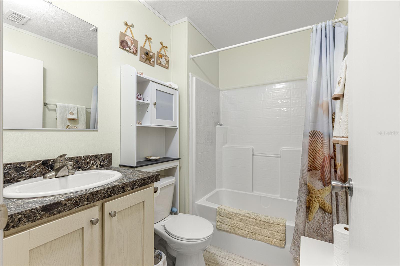 5686 SE 184TH TER, OCKLAWAHA, FL, 32179