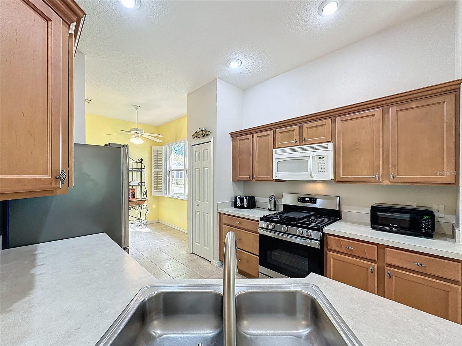 120 CREPE MYRTLE DR, GROVELAND, FL, 34736