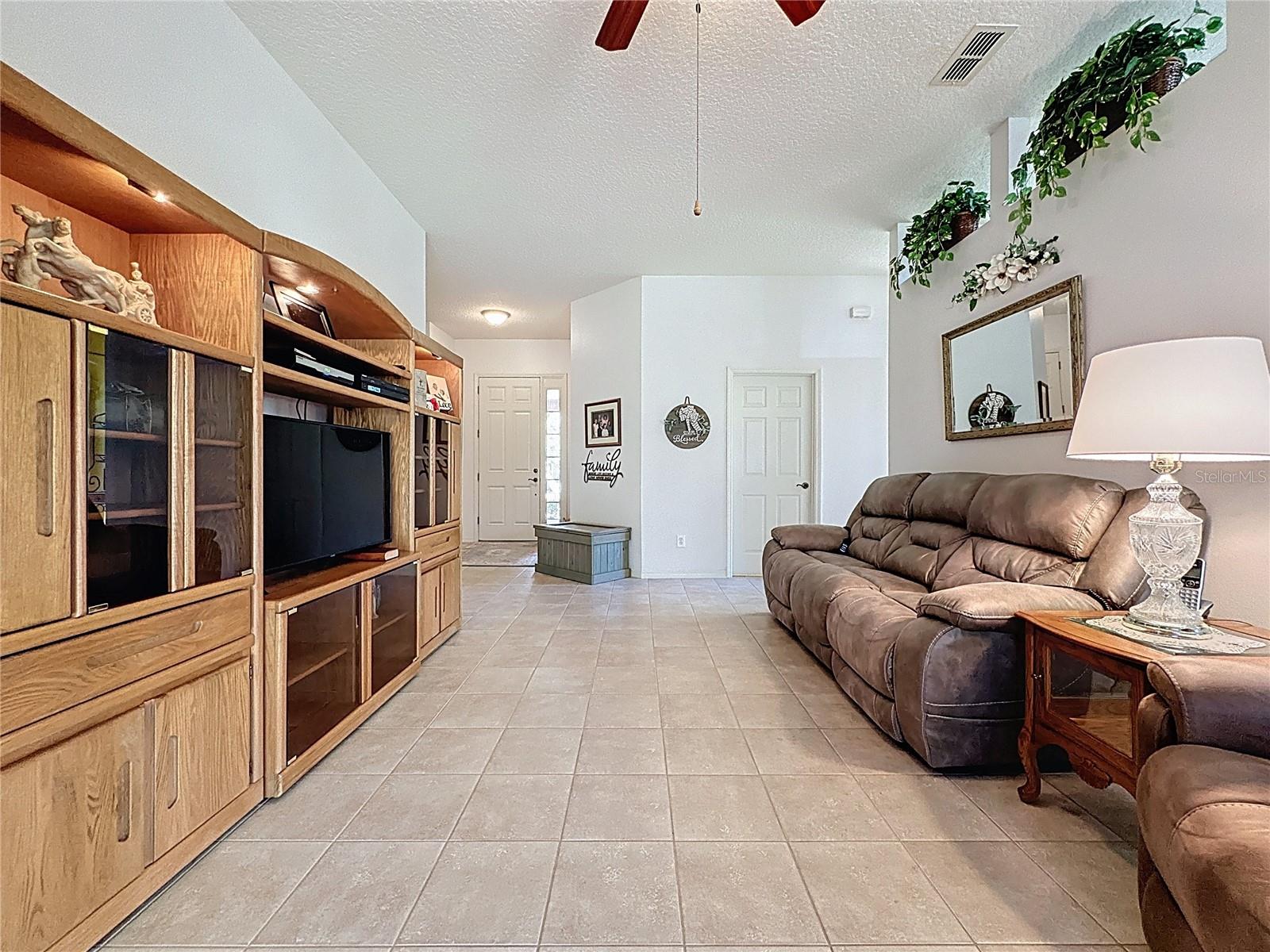 120 CREPE MYRTLE DR, GROVELAND, FL, 34736
