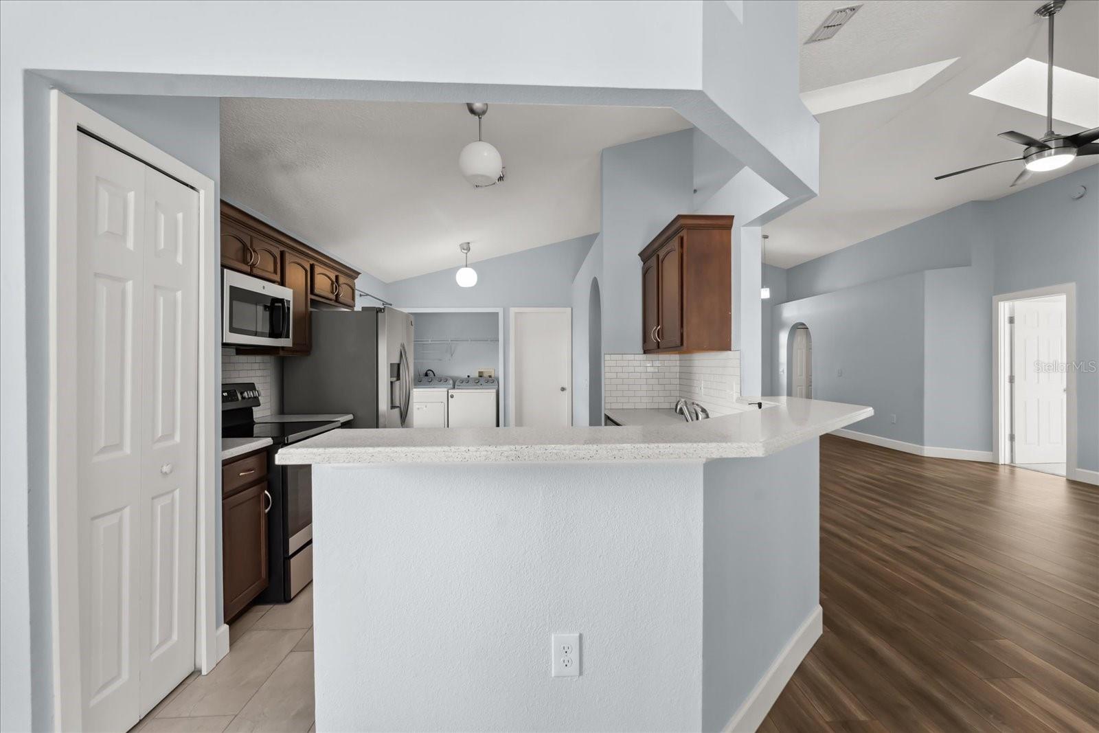 4231 MENDENWOOD LN, ORLANDO, FL, 32826