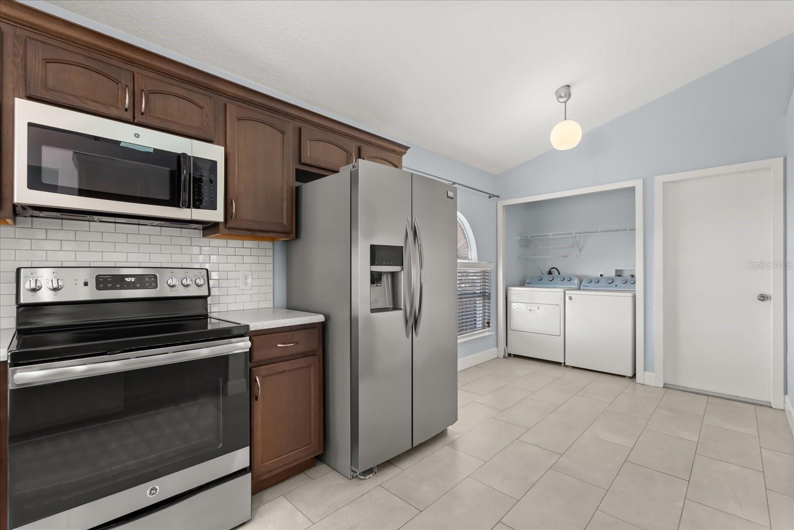 4231 MENDENWOOD LN, ORLANDO, FL, 32826