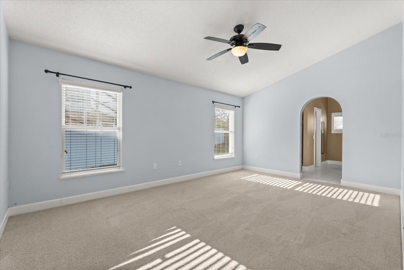 4231 MENDENWOOD LN, ORLANDO, FL, 32826