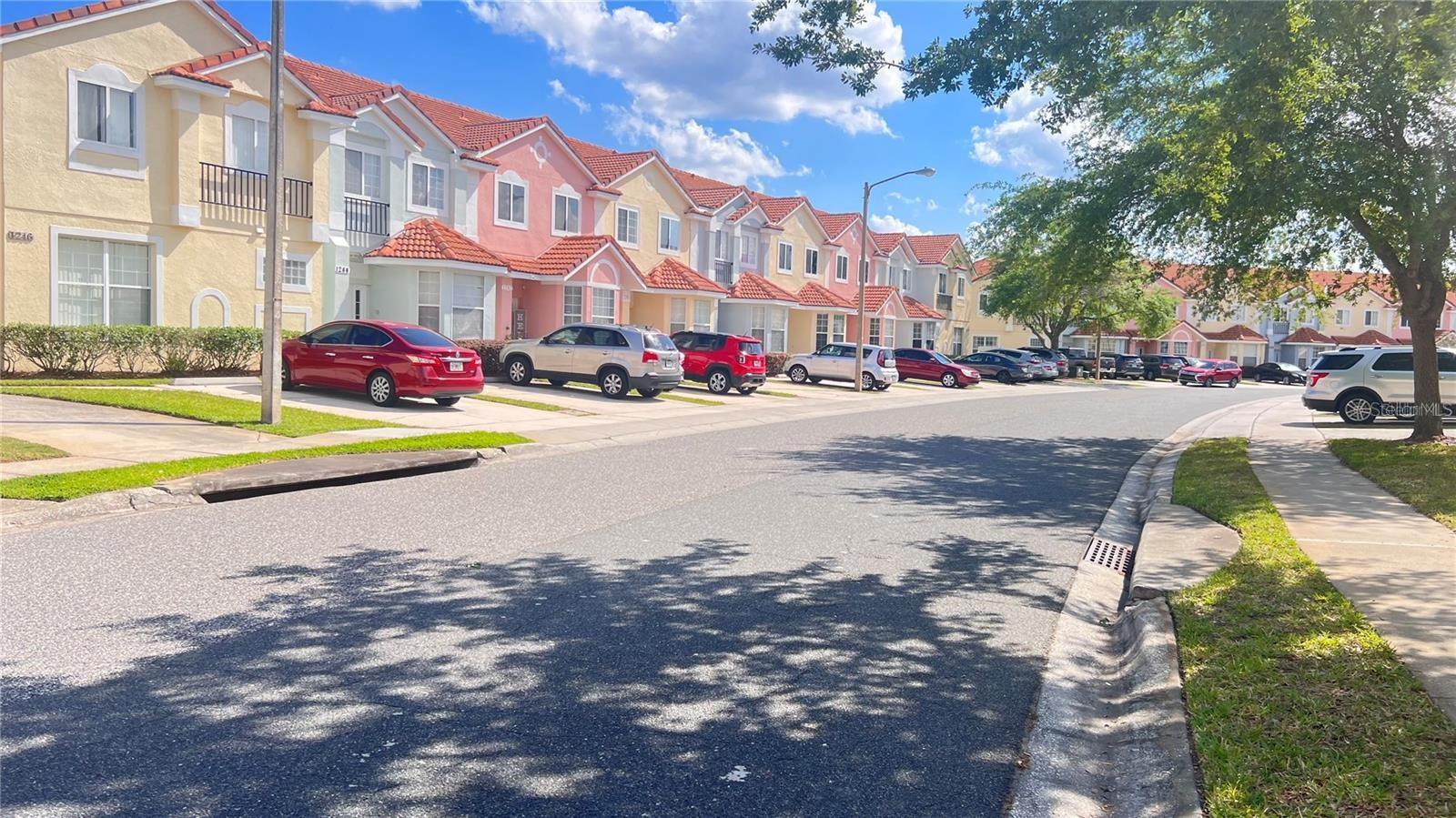 1250 S BEACH CIR, KISSIMMEE, FL, 34746