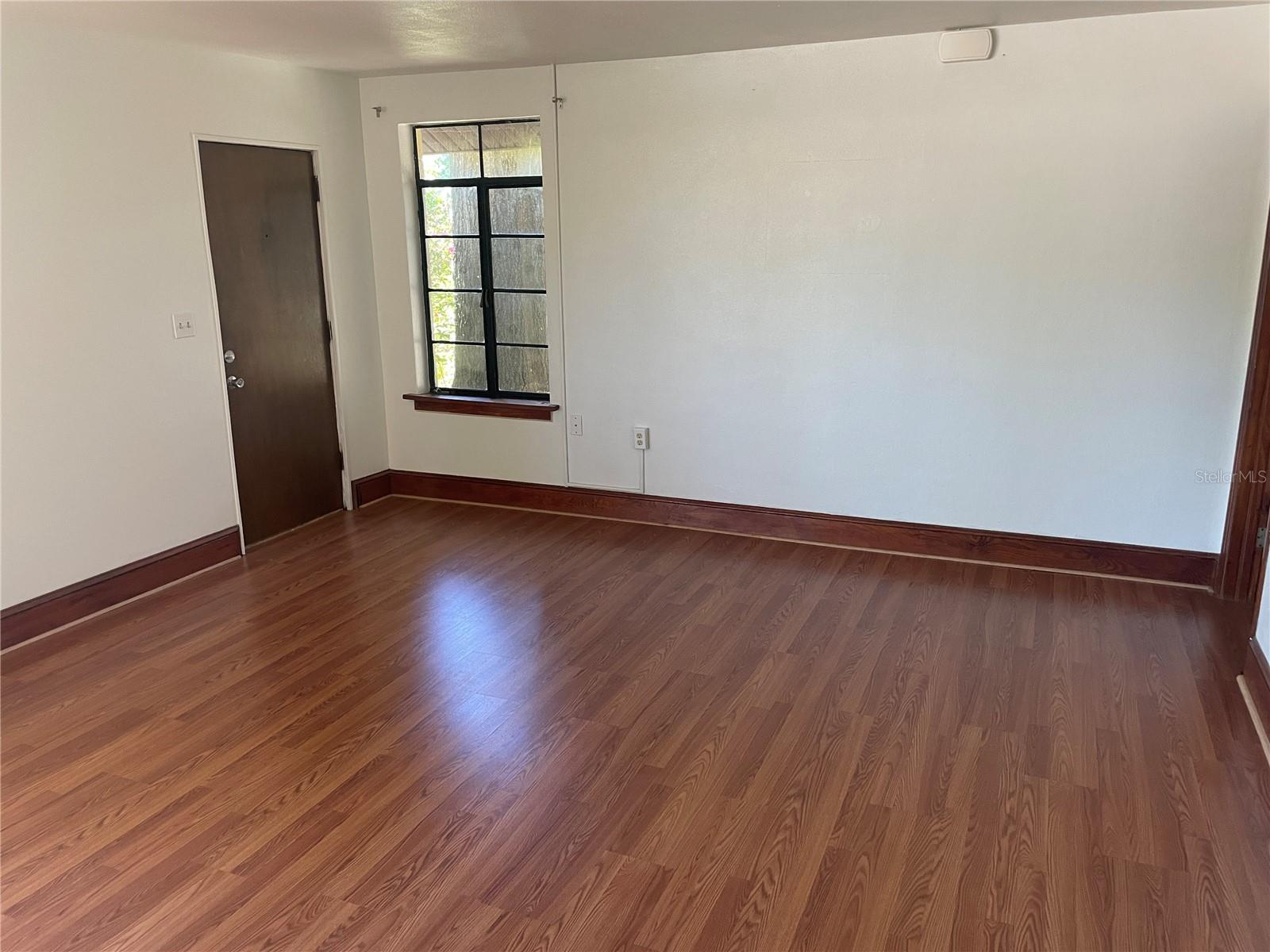 456 W MINNEOLA AVE, CLERMONT, FL, 34711