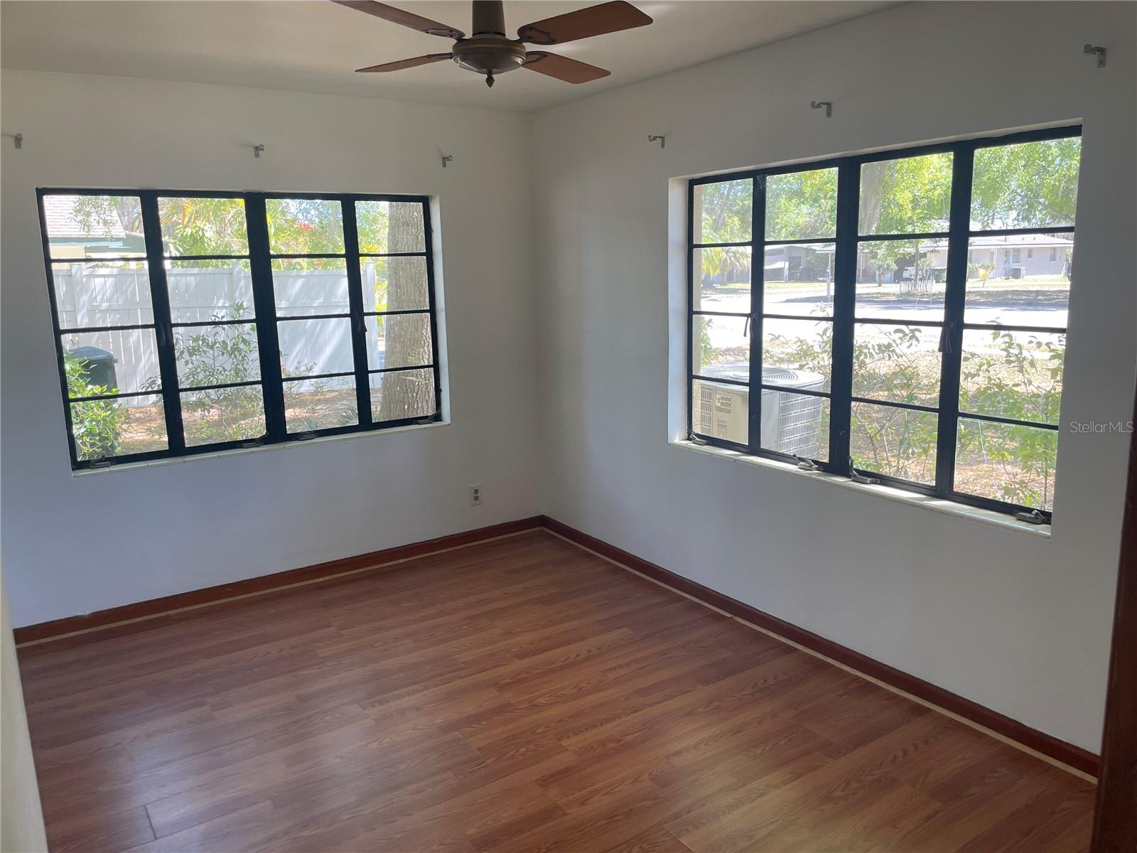 456 W MINNEOLA AVE, CLERMONT, FL, 34711