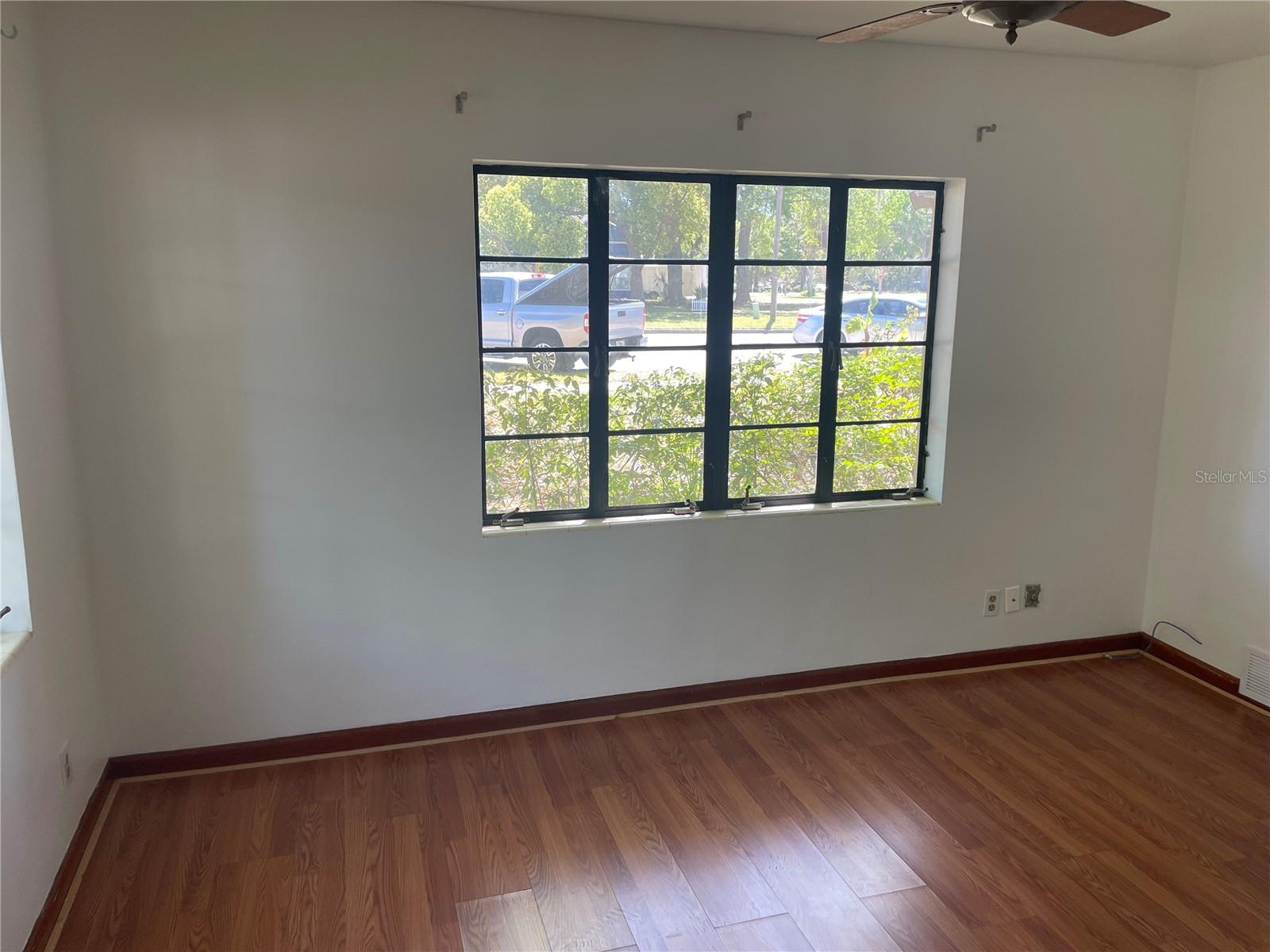 456 W MINNEOLA AVE, CLERMONT, FL, 34711