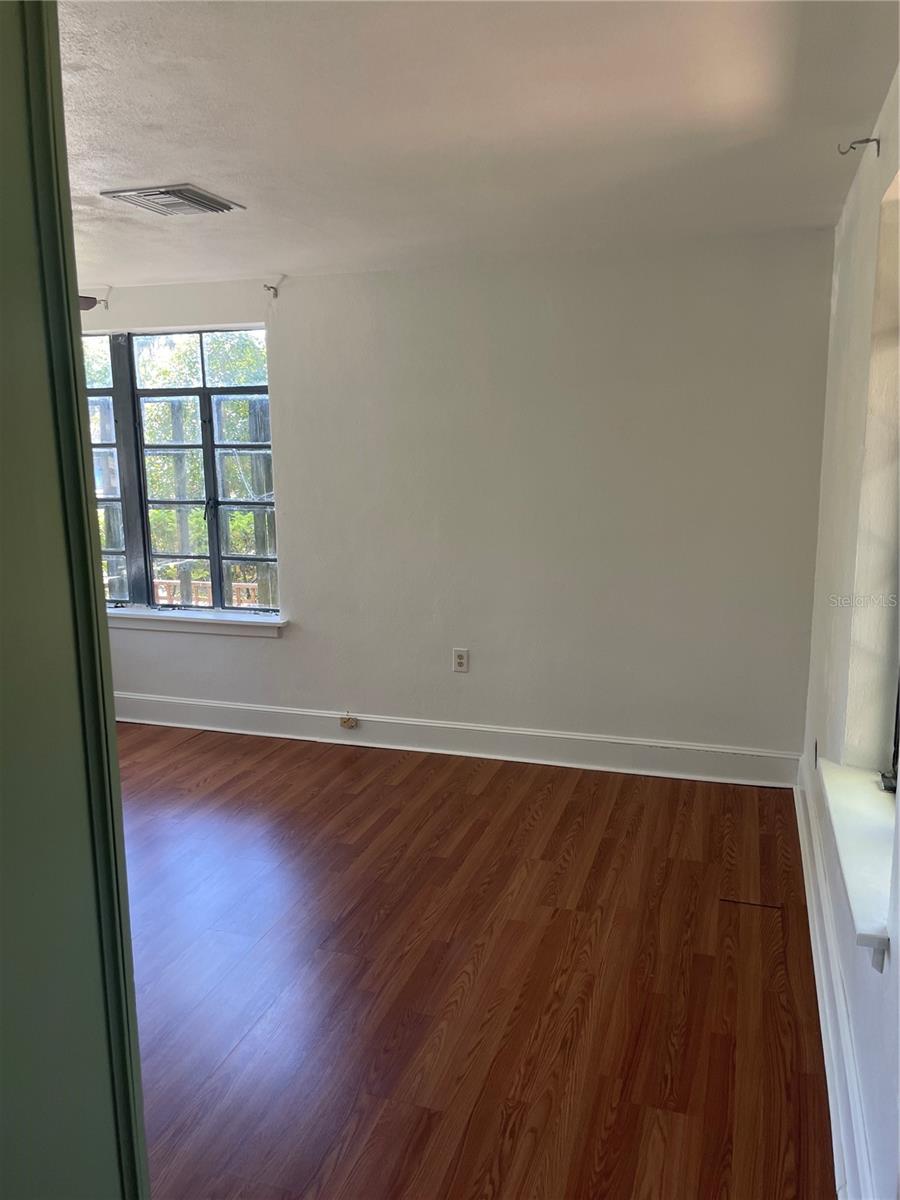456 W MINNEOLA AVE, CLERMONT, FL, 34711