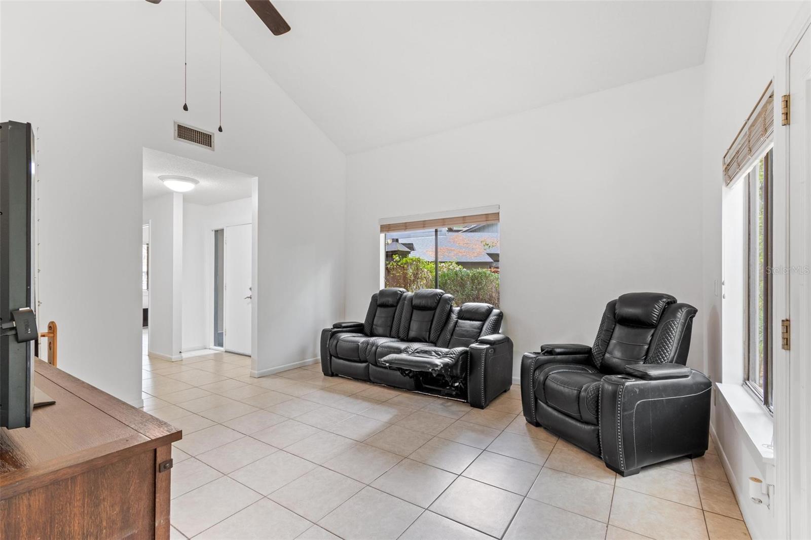 2482 FOREST WAY, GAINESVILLE, FL, 32605