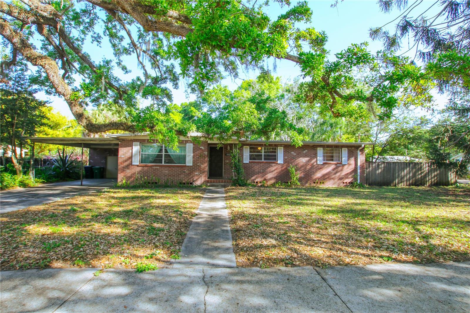 1602 E HENRY AVE, TAMPA, FL, 33610