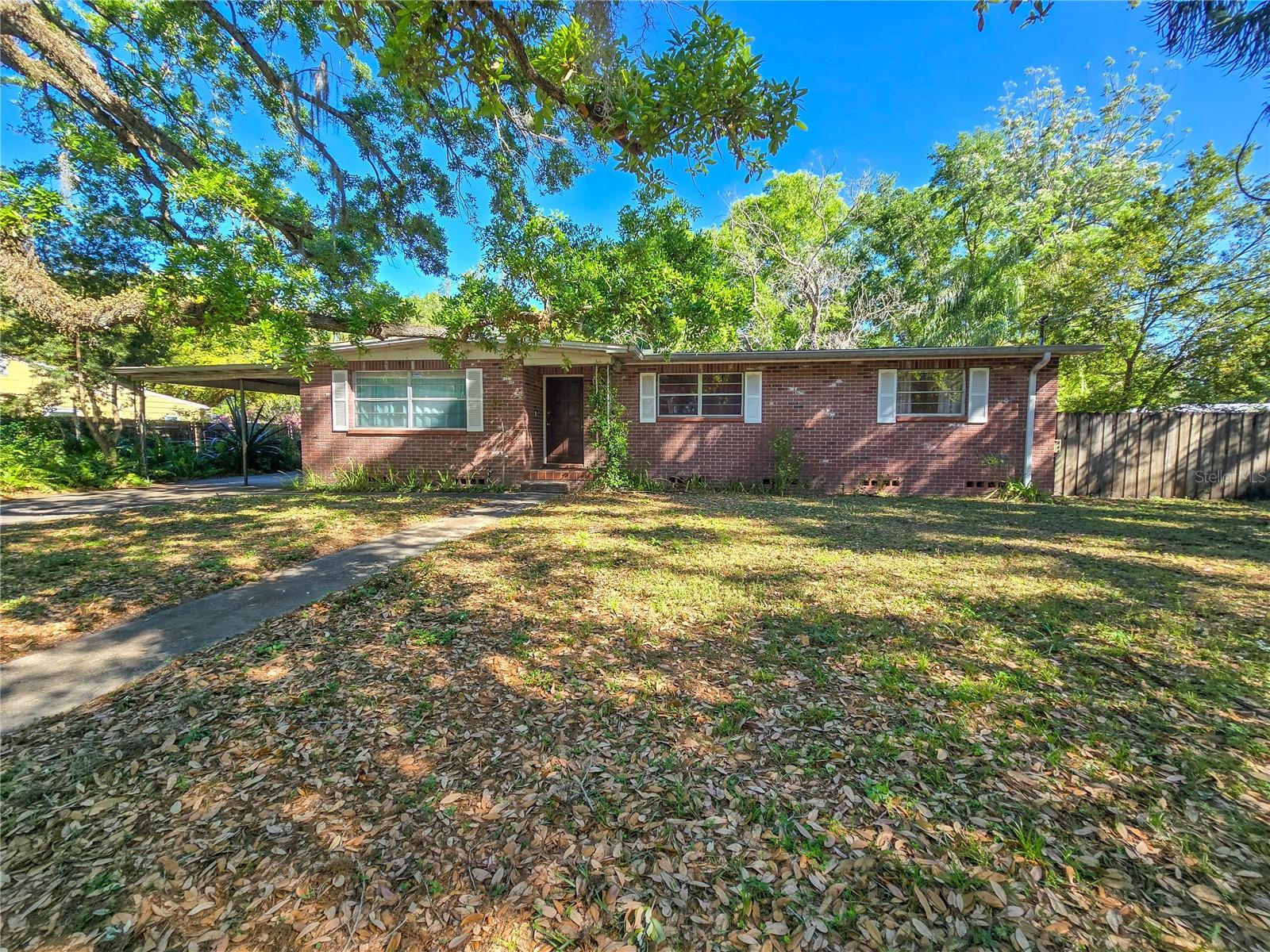 1602 E HENRY AVE, TAMPA, FL, 33610