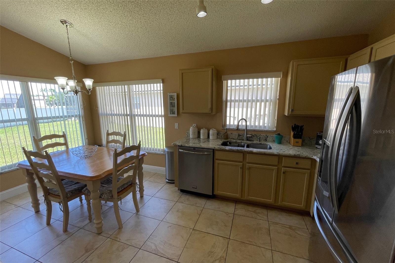 1124 LIBERTY HALL DR, KISSIMMEE, FL, 34746