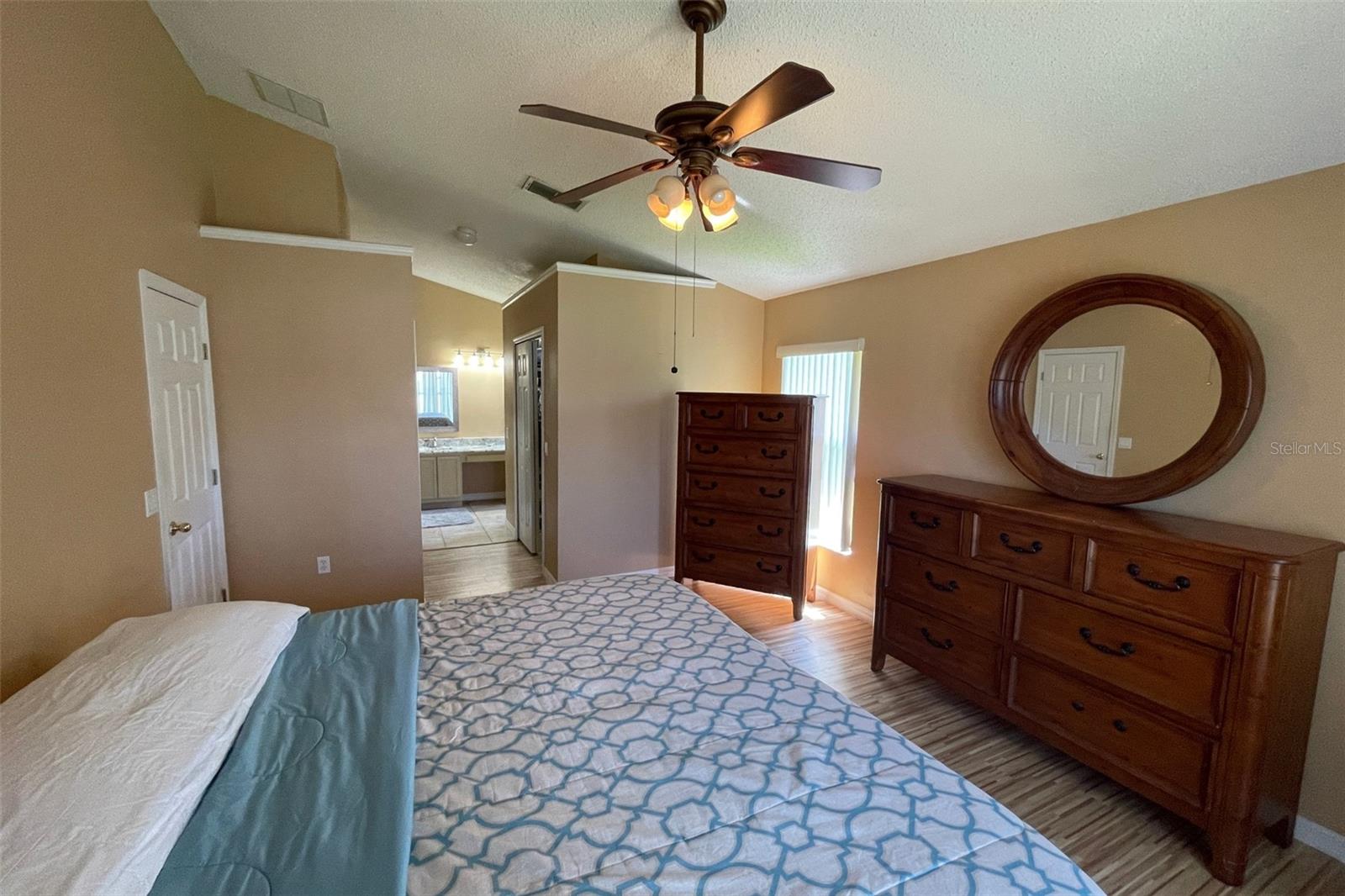 1124 LIBERTY HALL DR, KISSIMMEE, FL, 34746