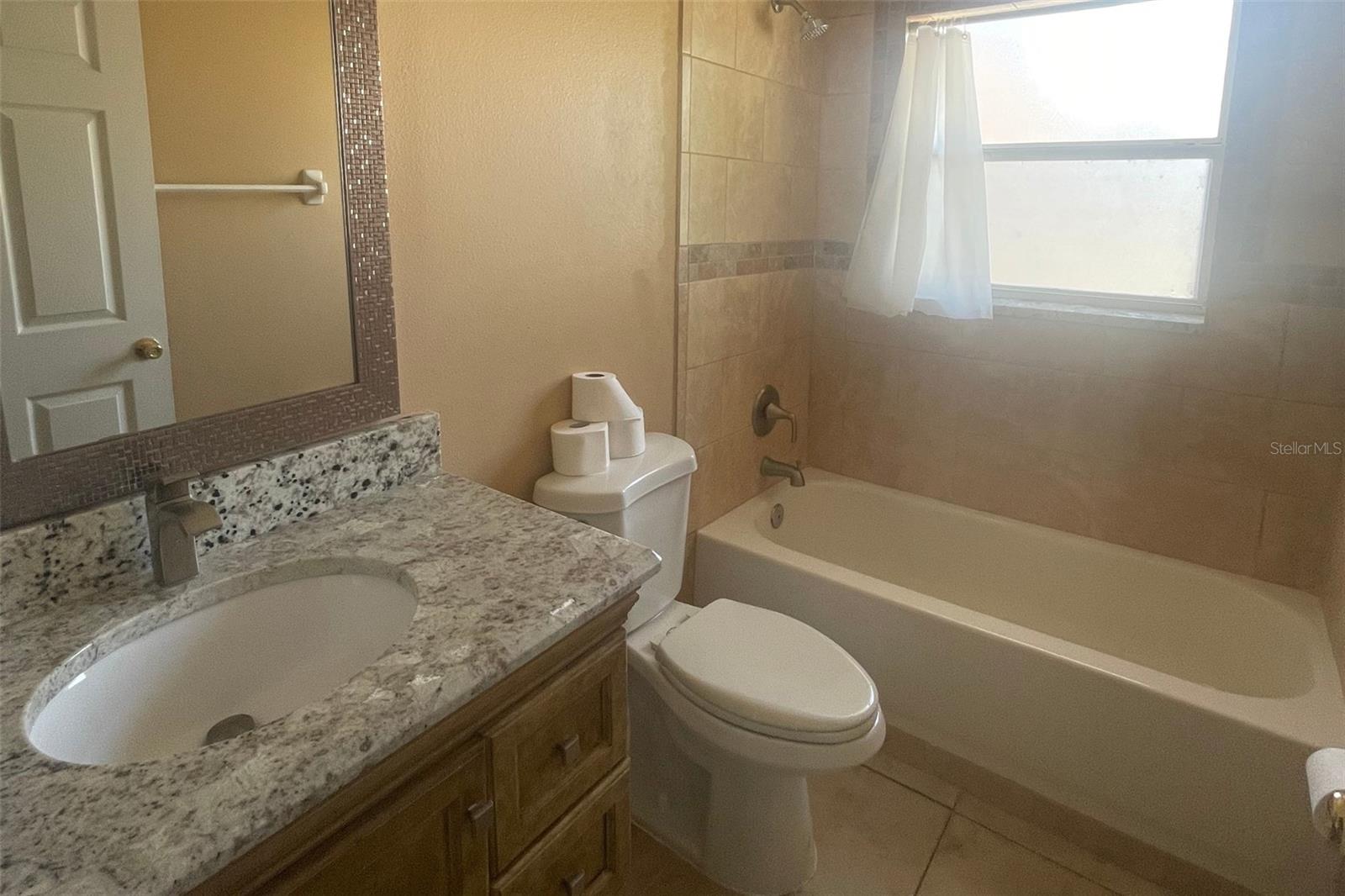 1124 LIBERTY HALL DR, KISSIMMEE, FL, 34746