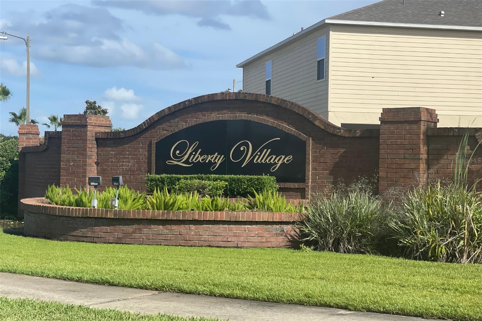 1124 LIBERTY HALL DR, KISSIMMEE, FL, 34746