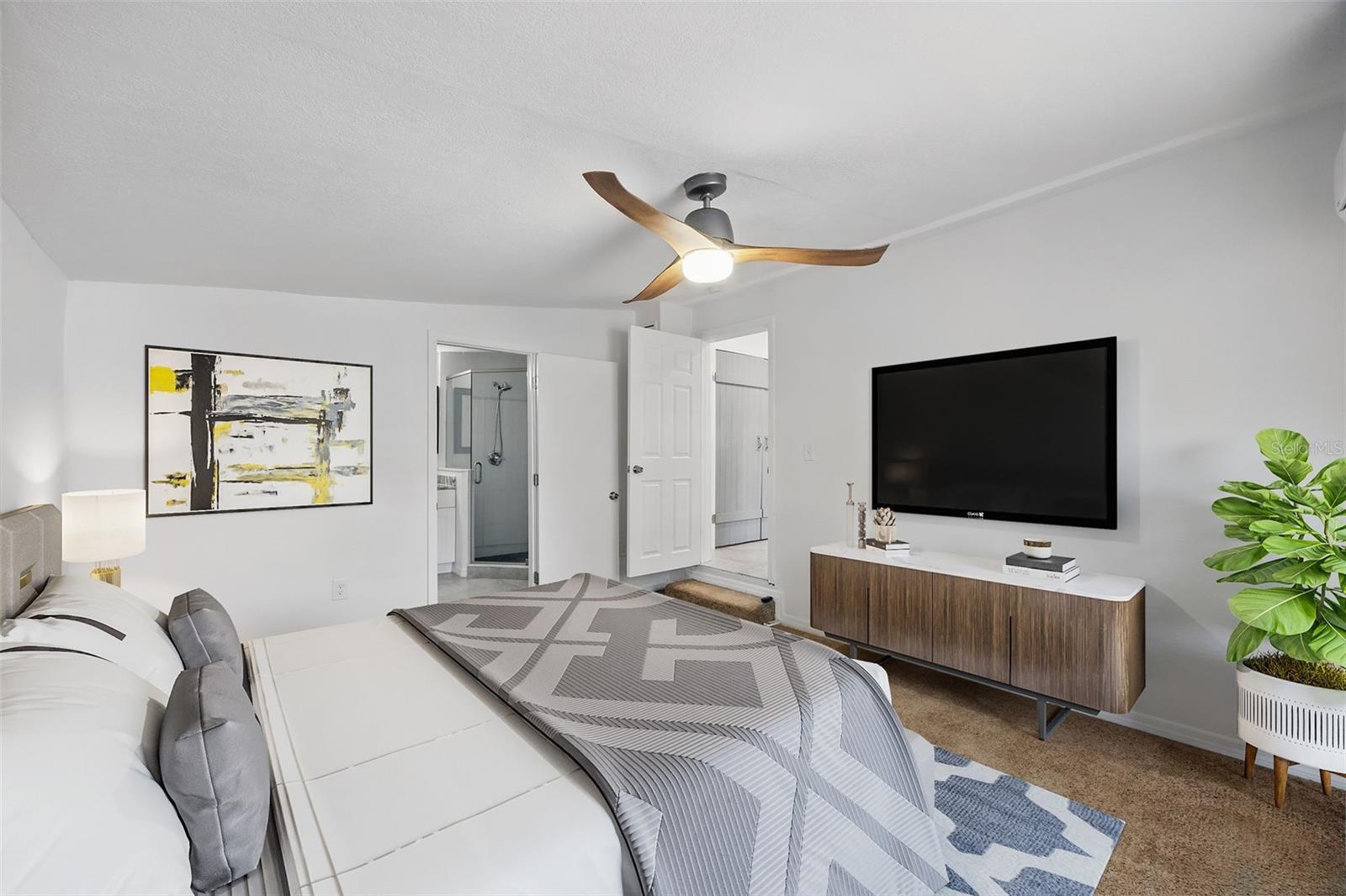 1206 E HAMILTON AVE, TAMPA, FL, 33604