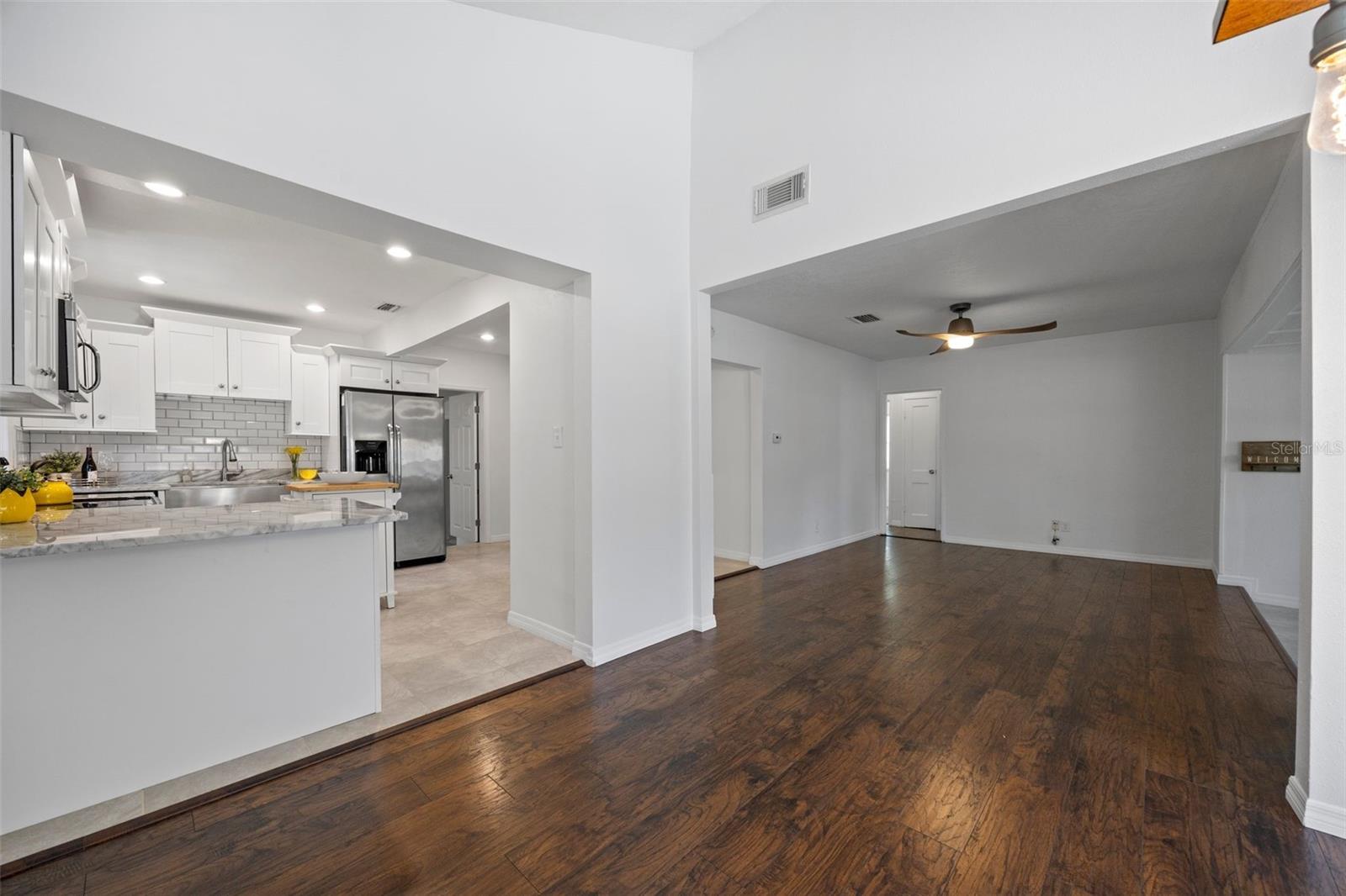 1206 E HAMILTON AVE, TAMPA, FL, 33604