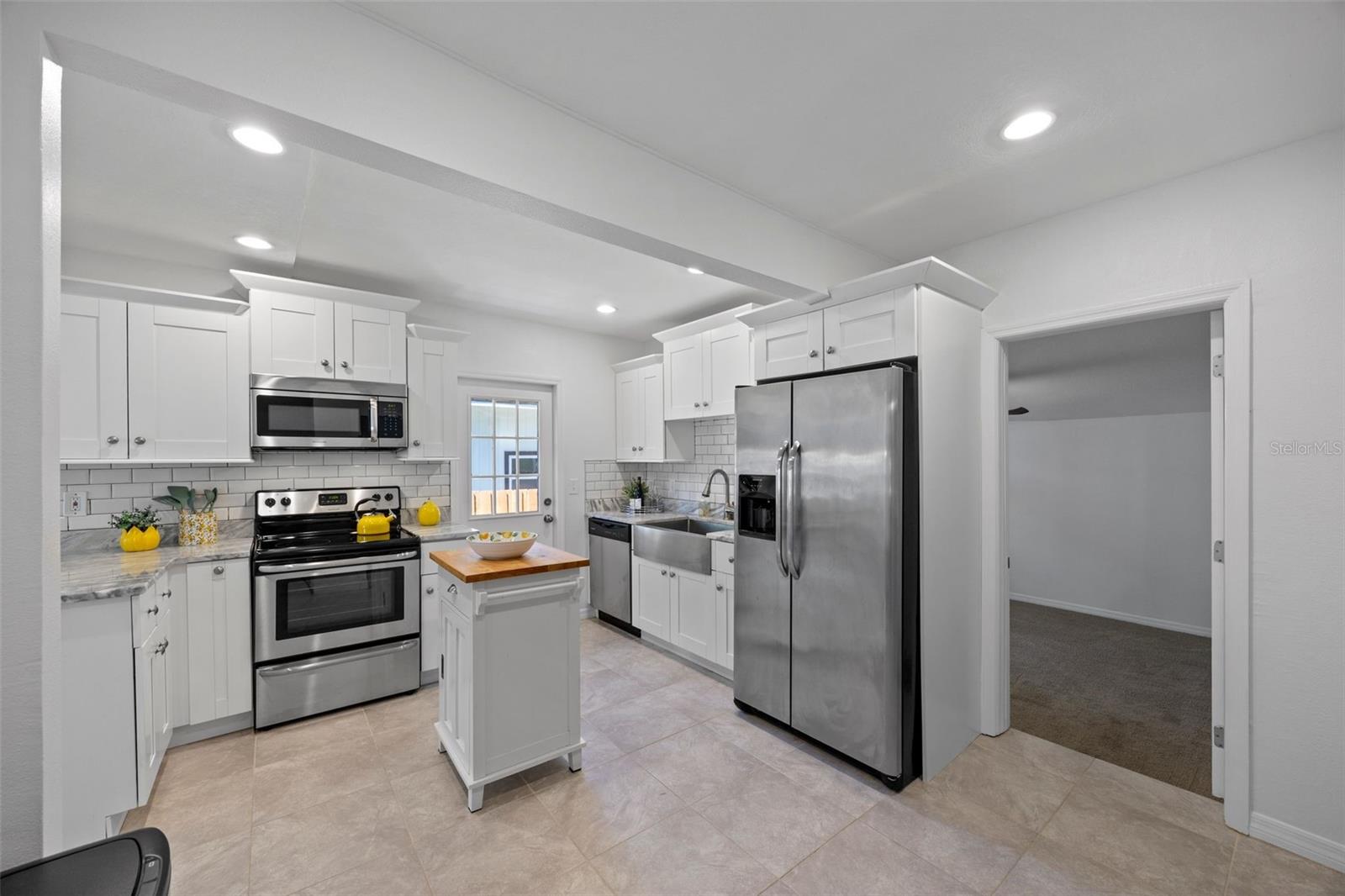 1206 E HAMILTON AVE, TAMPA, FL, 33604