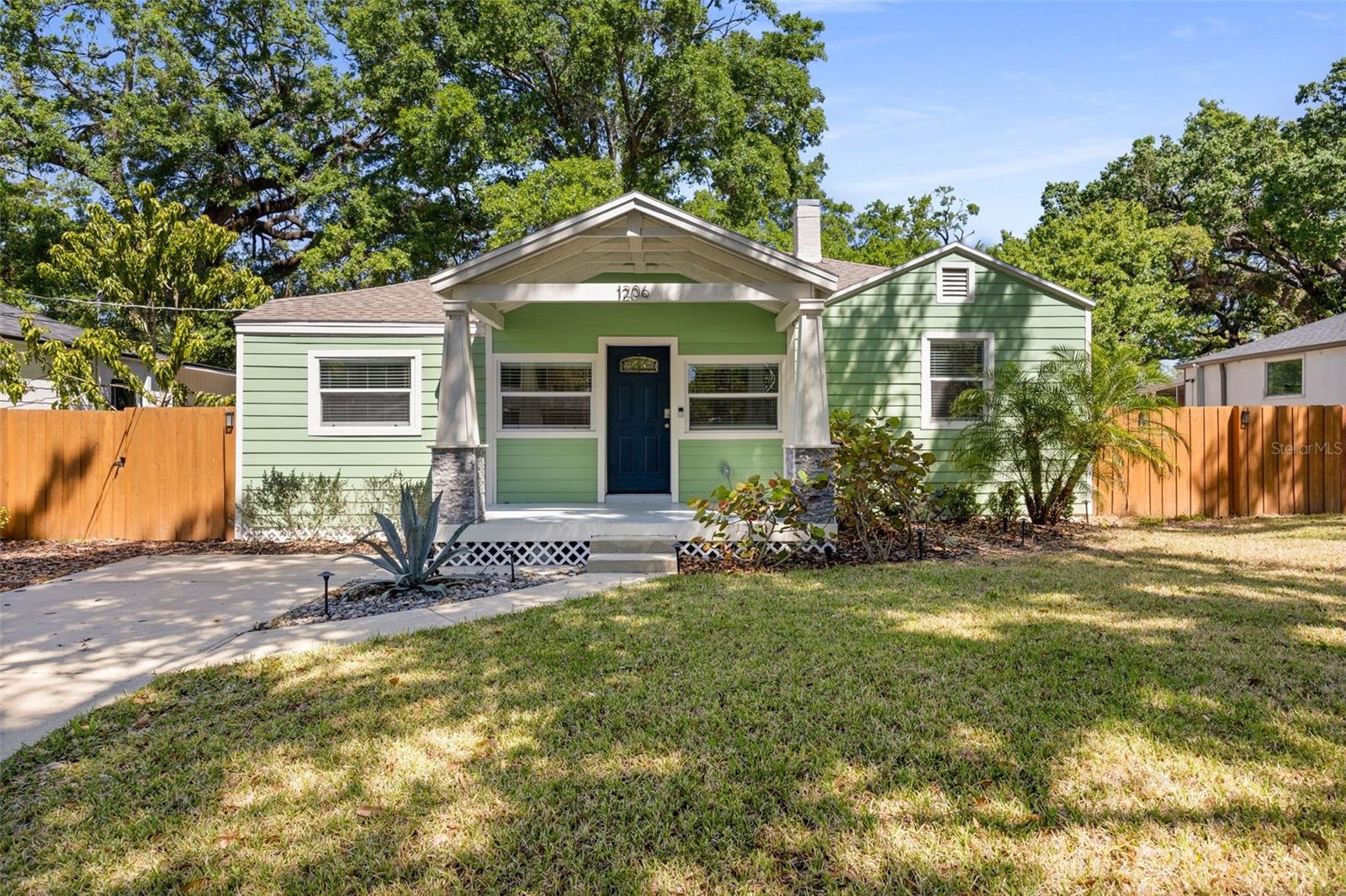1206 E HAMILTON AVE, TAMPA, FL, 33604