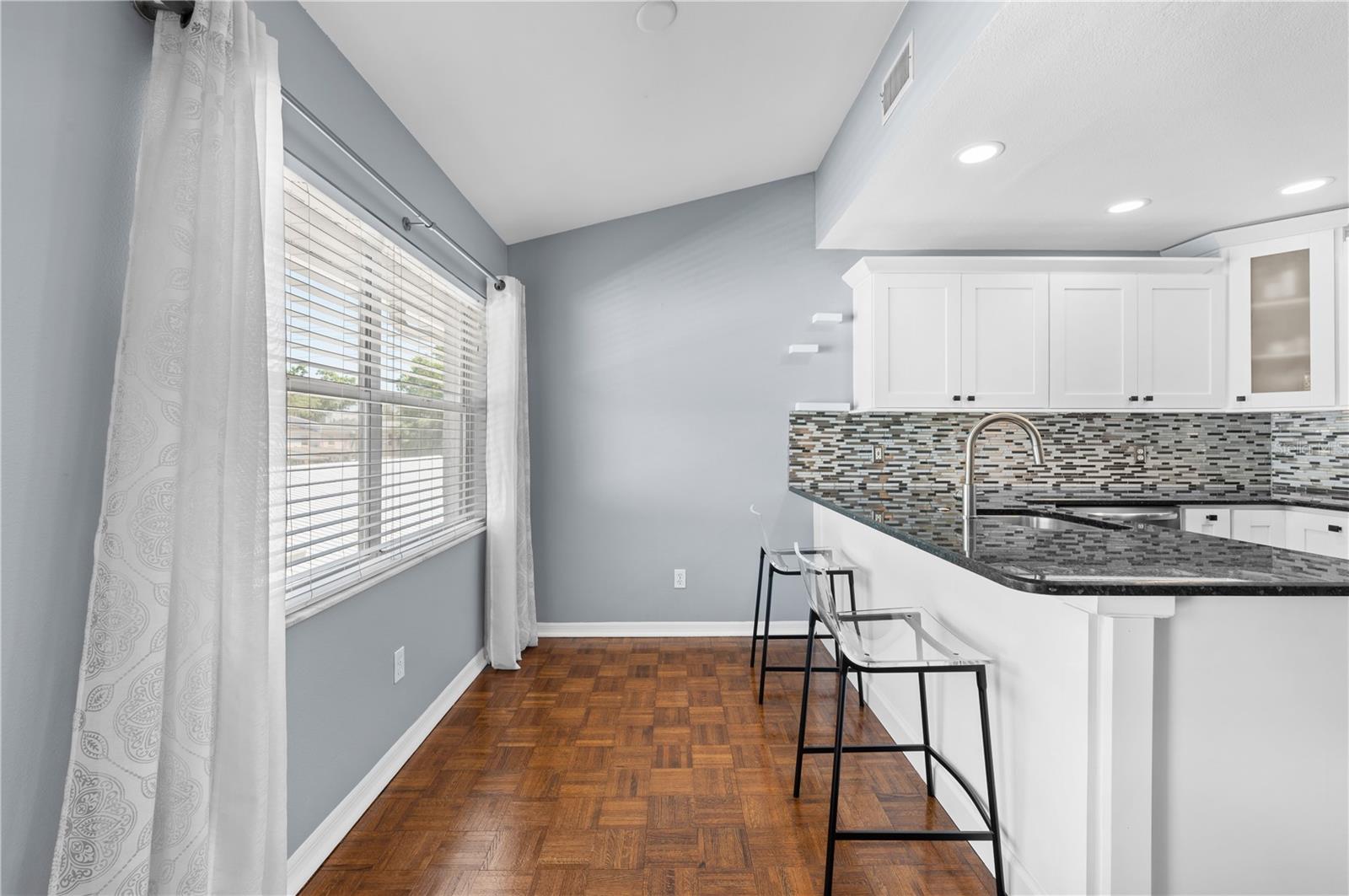 3205 W DE LEON ST #B, TAMPA, FL, 33609