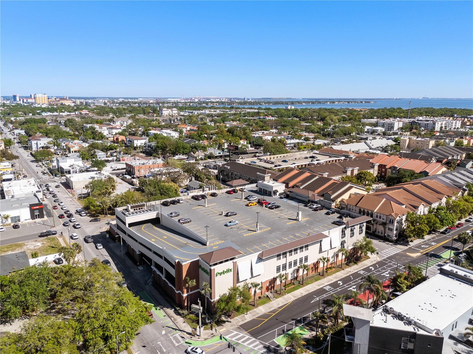 3205 W DE LEON ST #B, TAMPA, FL, 33609
