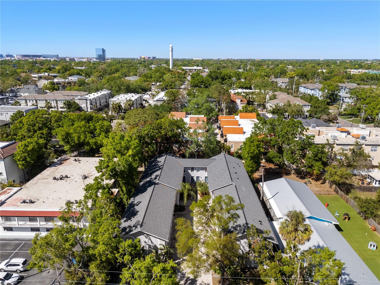 3205 W DE LEON ST #B, TAMPA, FL, 33609