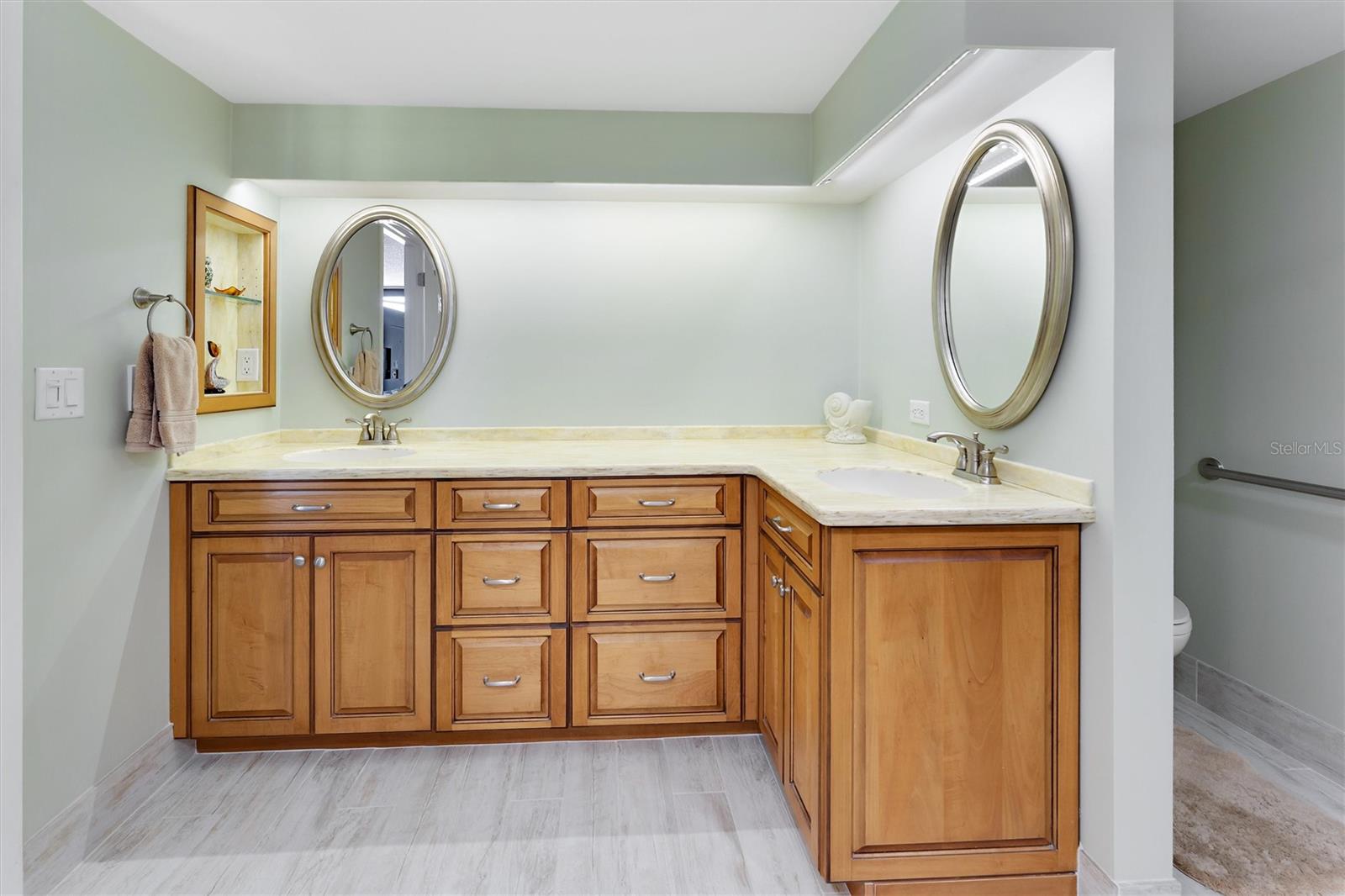 1239 OCEAN SHORE BLVD #10-D-4, ORMOND BEACH, FL, 32176