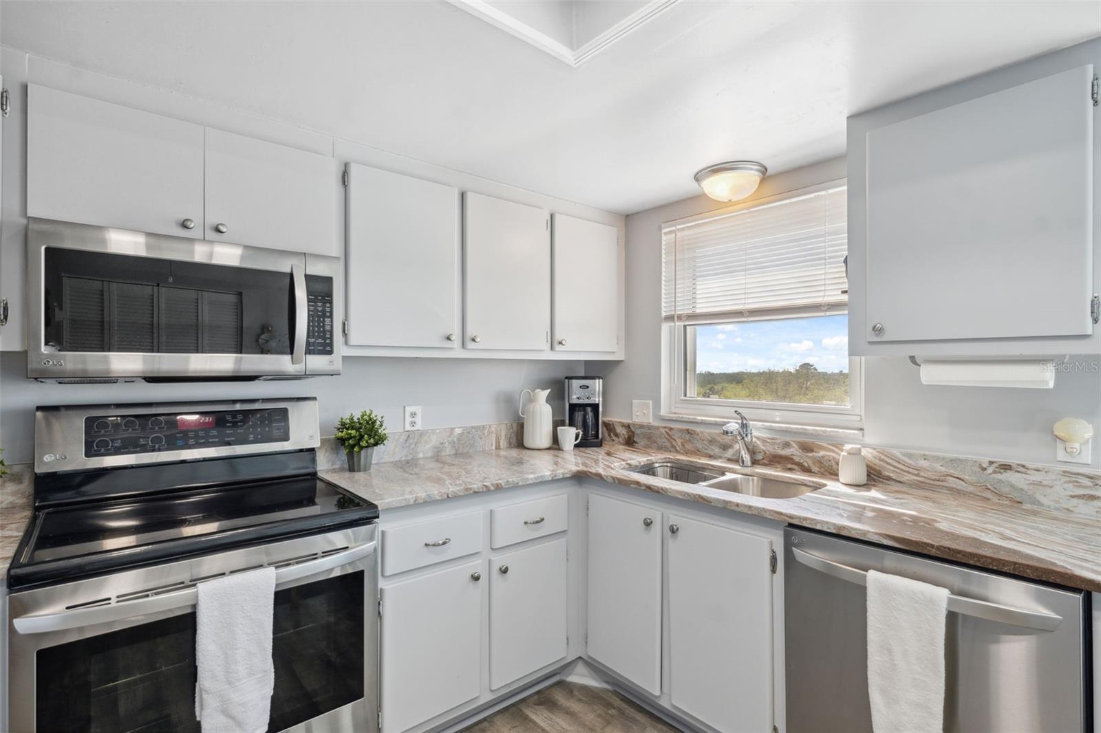 9 FORBES PL #512, DUNEDIN, FL, 34698