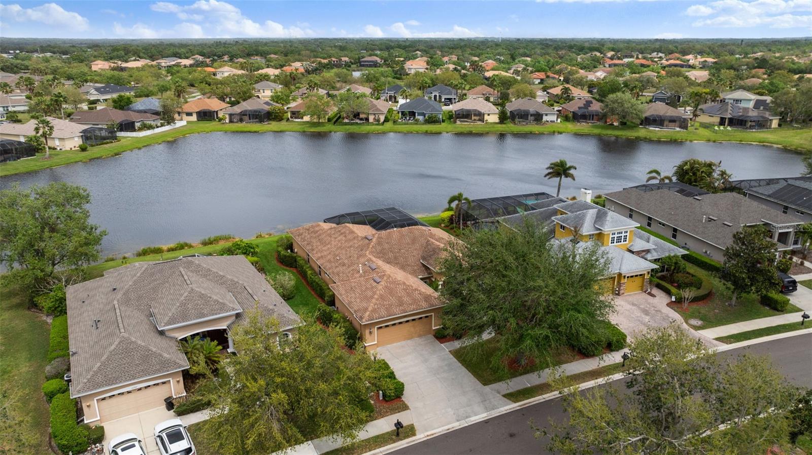 12211 ASTER AVE, BRADENTON, FL, 34212