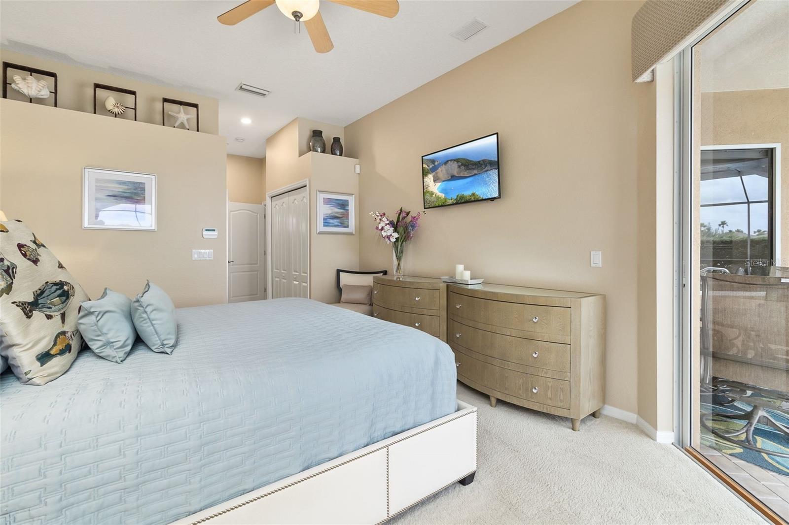 12211 ASTER AVE, BRADENTON, FL, 34212