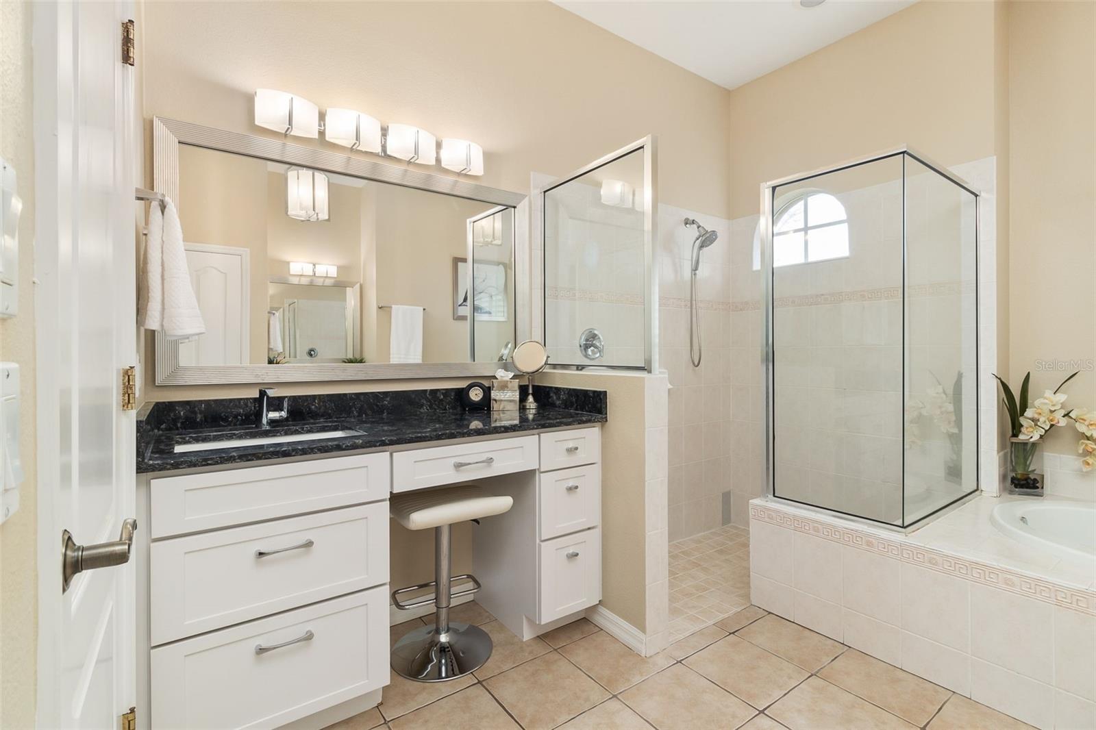 12211 ASTER AVE, BRADENTON, FL, 34212