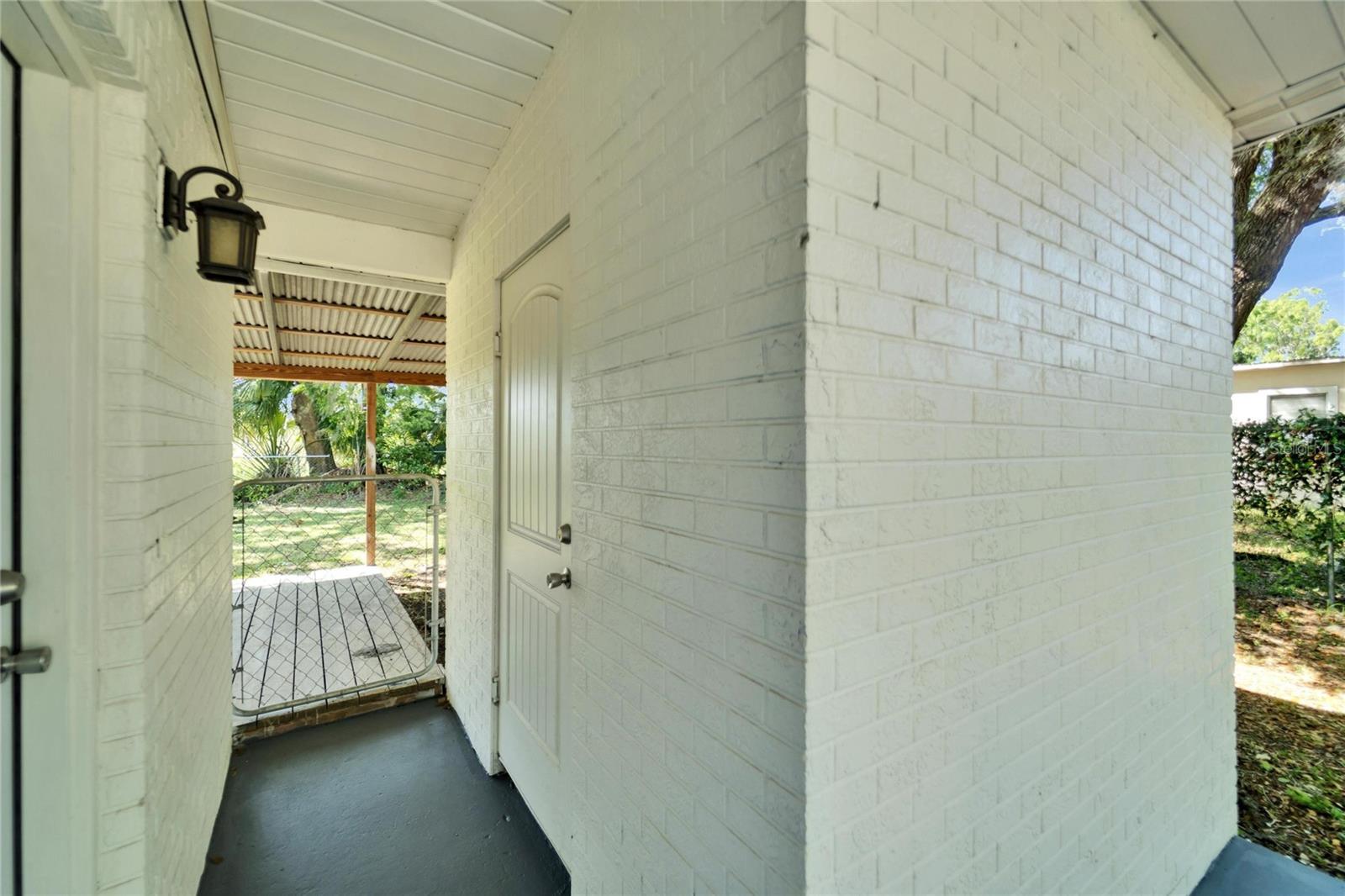 513 E LANGFORD DR, PLANT CITY, FL, 33563
