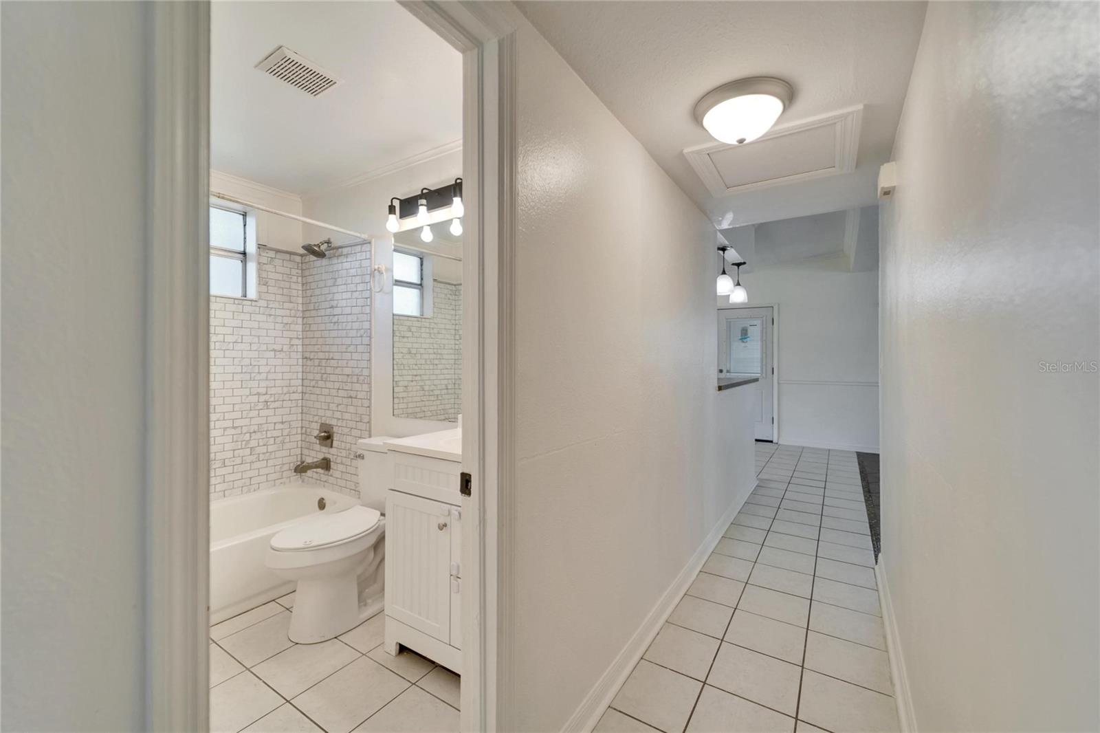 513 E LANGFORD DR, PLANT CITY, FL, 33563