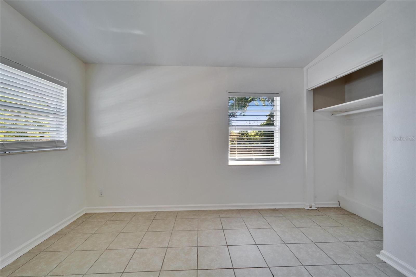 513 E LANGFORD DR, PLANT CITY, FL, 33563