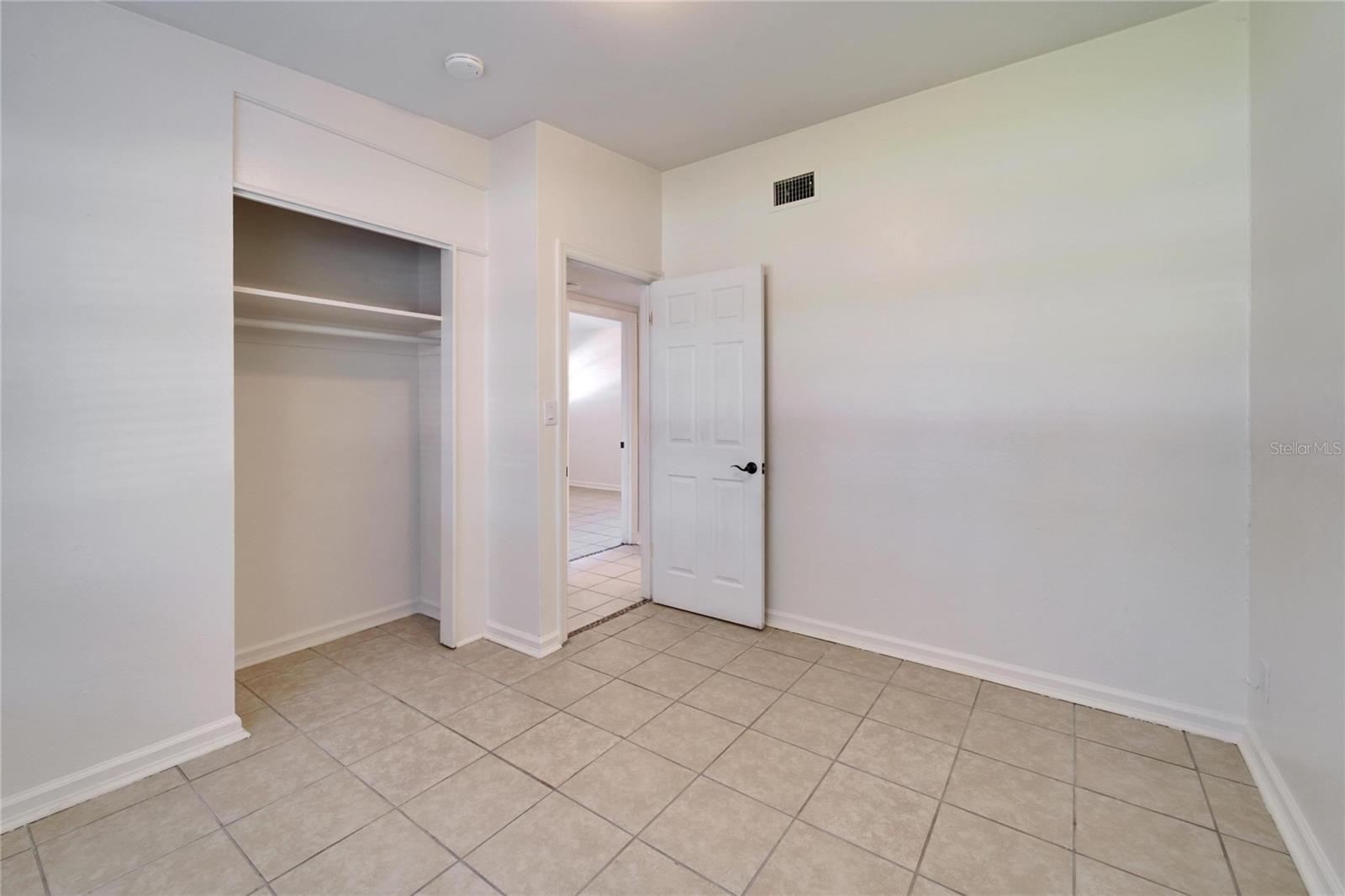 513 E LANGFORD DR, PLANT CITY, FL, 33563