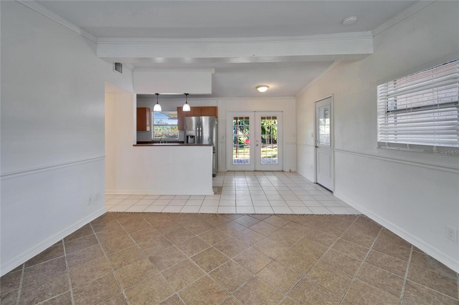 513 E LANGFORD DR, PLANT CITY, FL, 33563