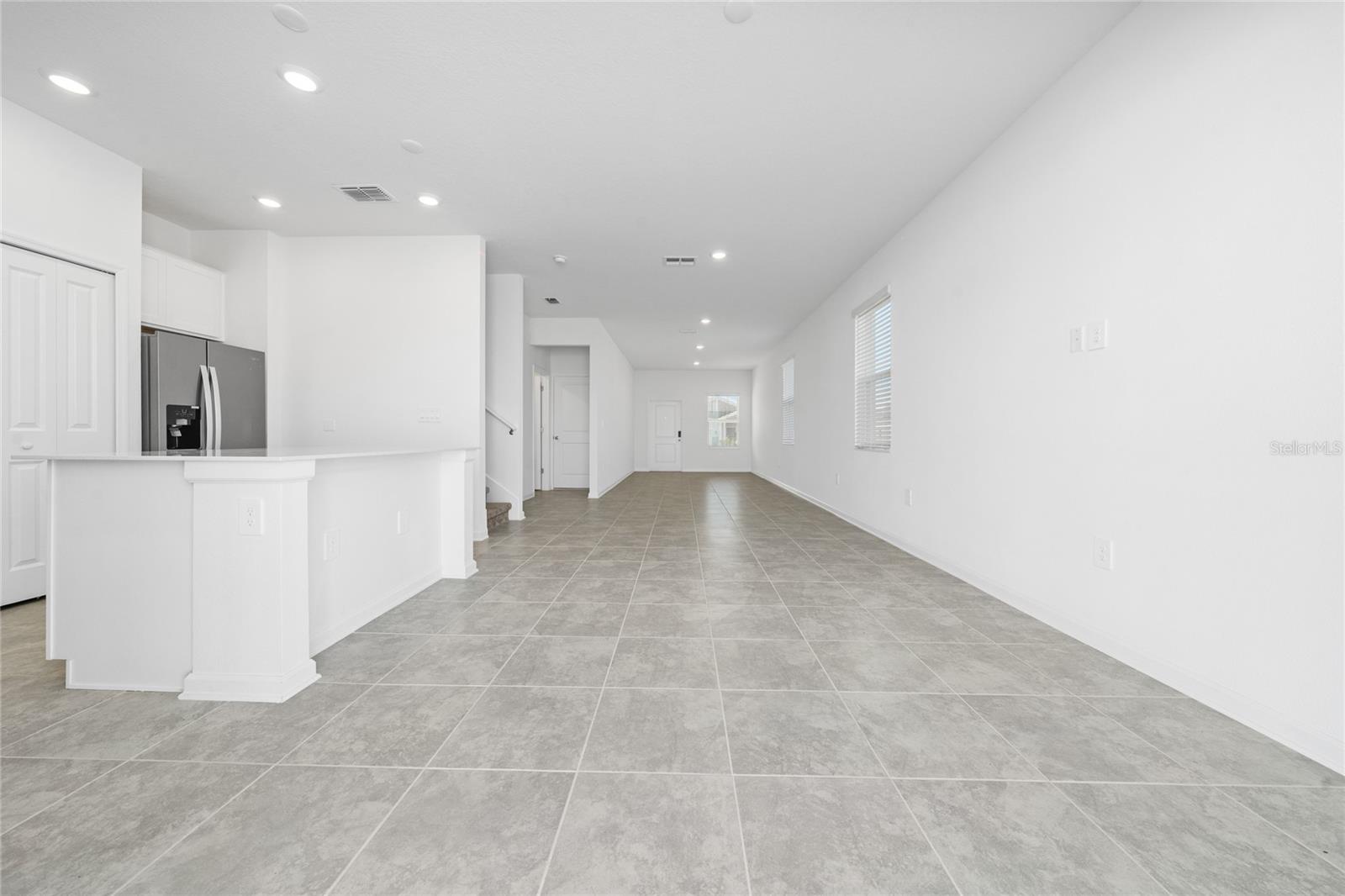 2726 ARMSTRONG AVE, CLERMONT, FL, 34714
