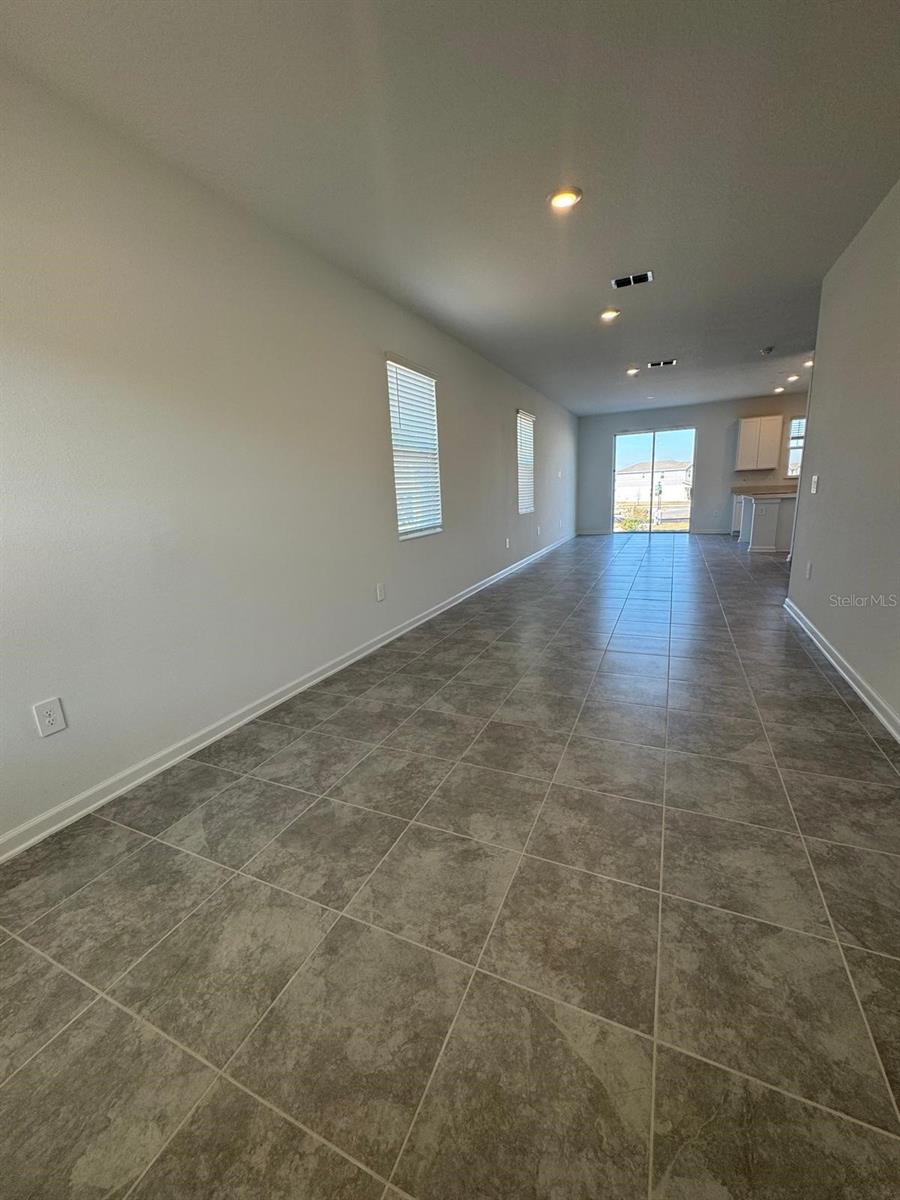 2726 ARMSTRONG AVE, CLERMONT, FL, 34714