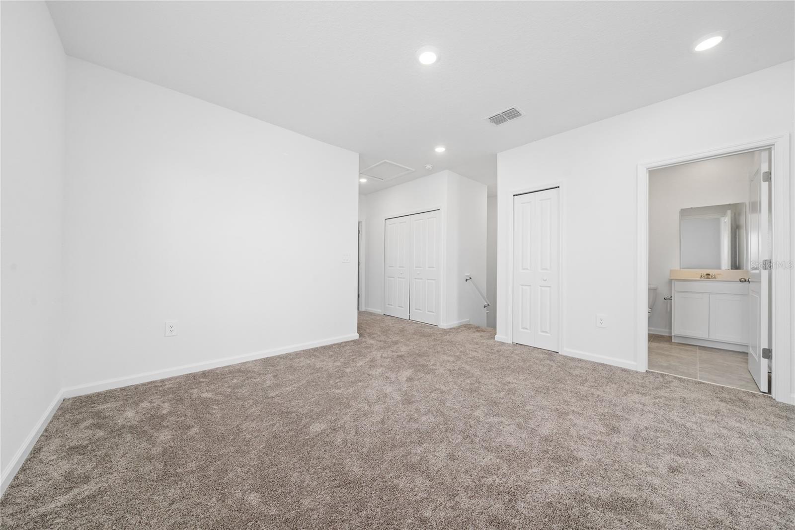 2726 ARMSTRONG AVE, CLERMONT, FL, 34714