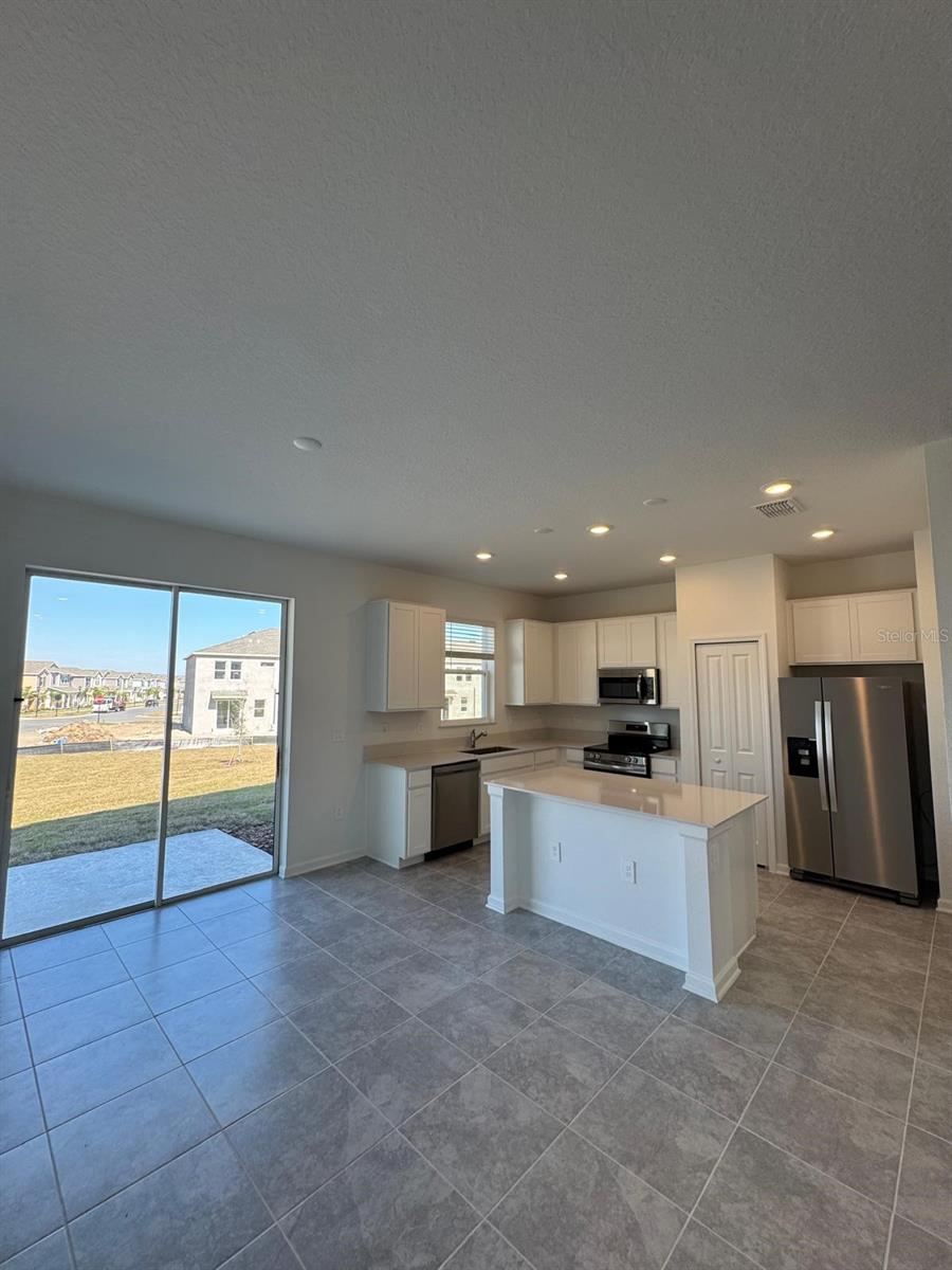 2726 ARMSTRONG AVE, CLERMONT, FL, 34714