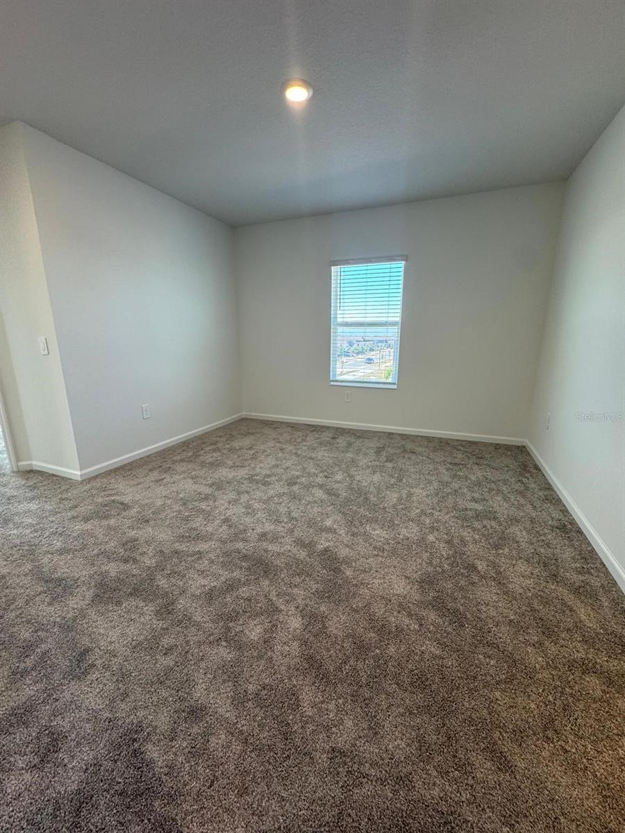 2726 ARMSTRONG AVE, CLERMONT, FL, 34714