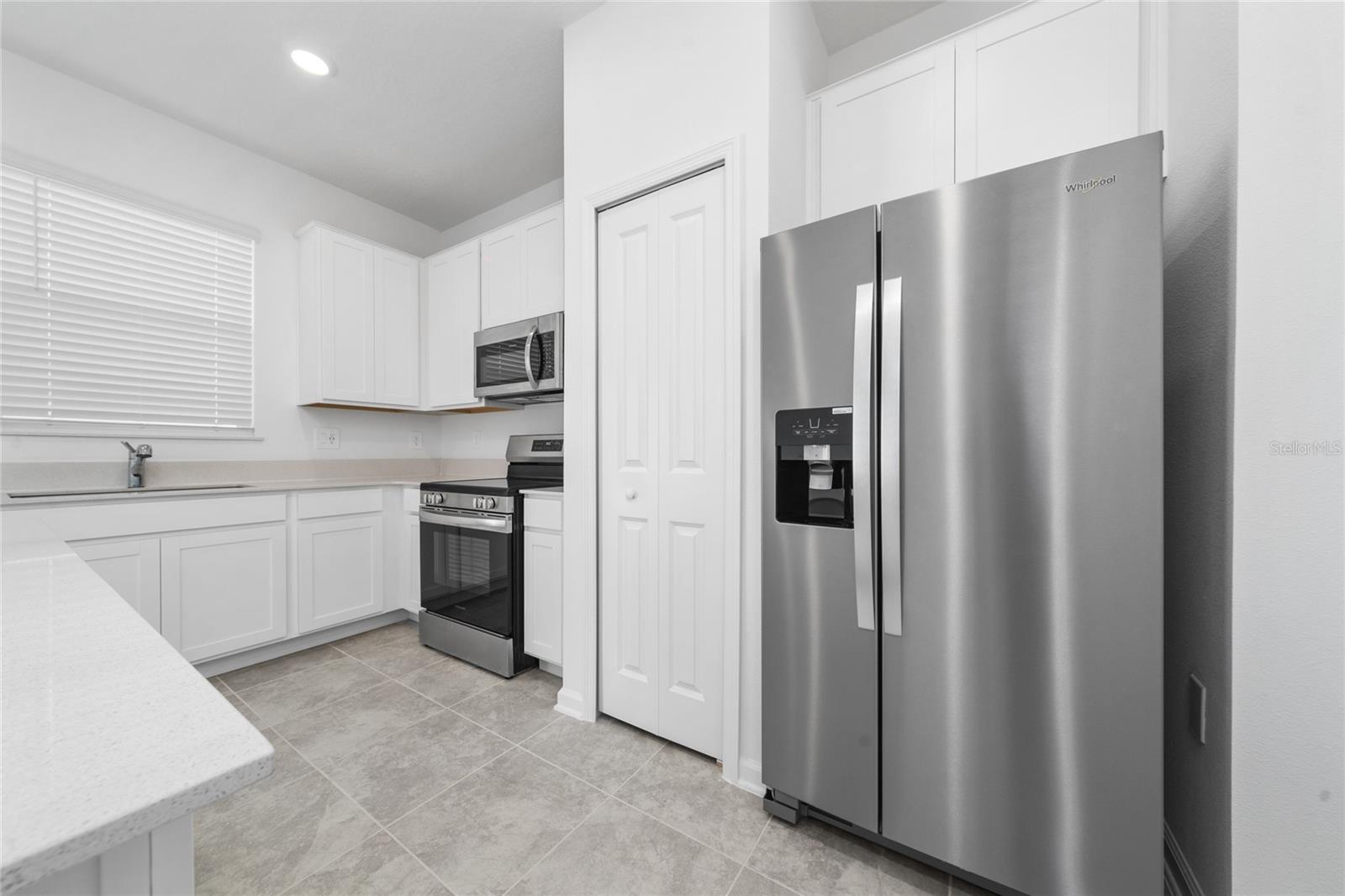 2726 ARMSTRONG AVE, CLERMONT, FL, 34714