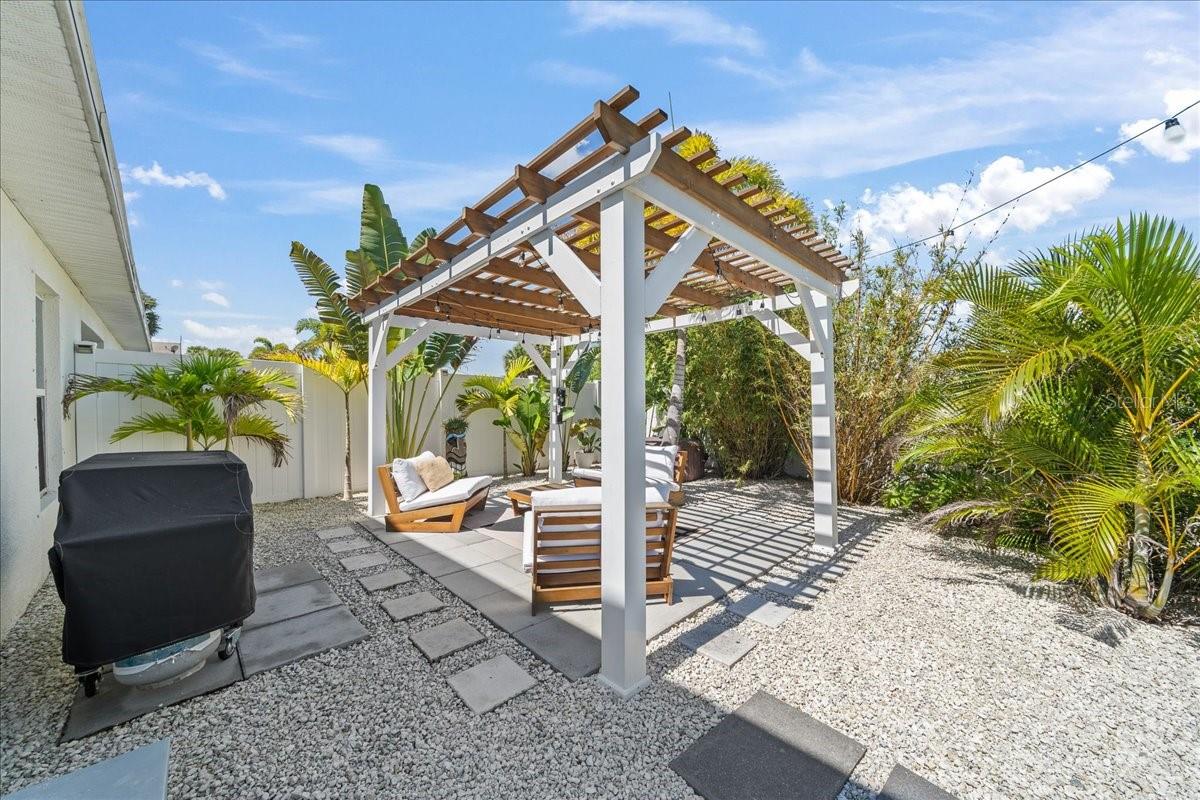 200 CIRCLE AVE, MELBOURNE, FL, 32935