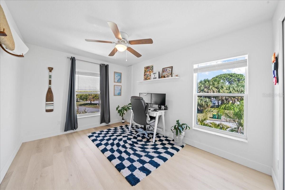 200 CIRCLE AVE, MELBOURNE, FL, 32935