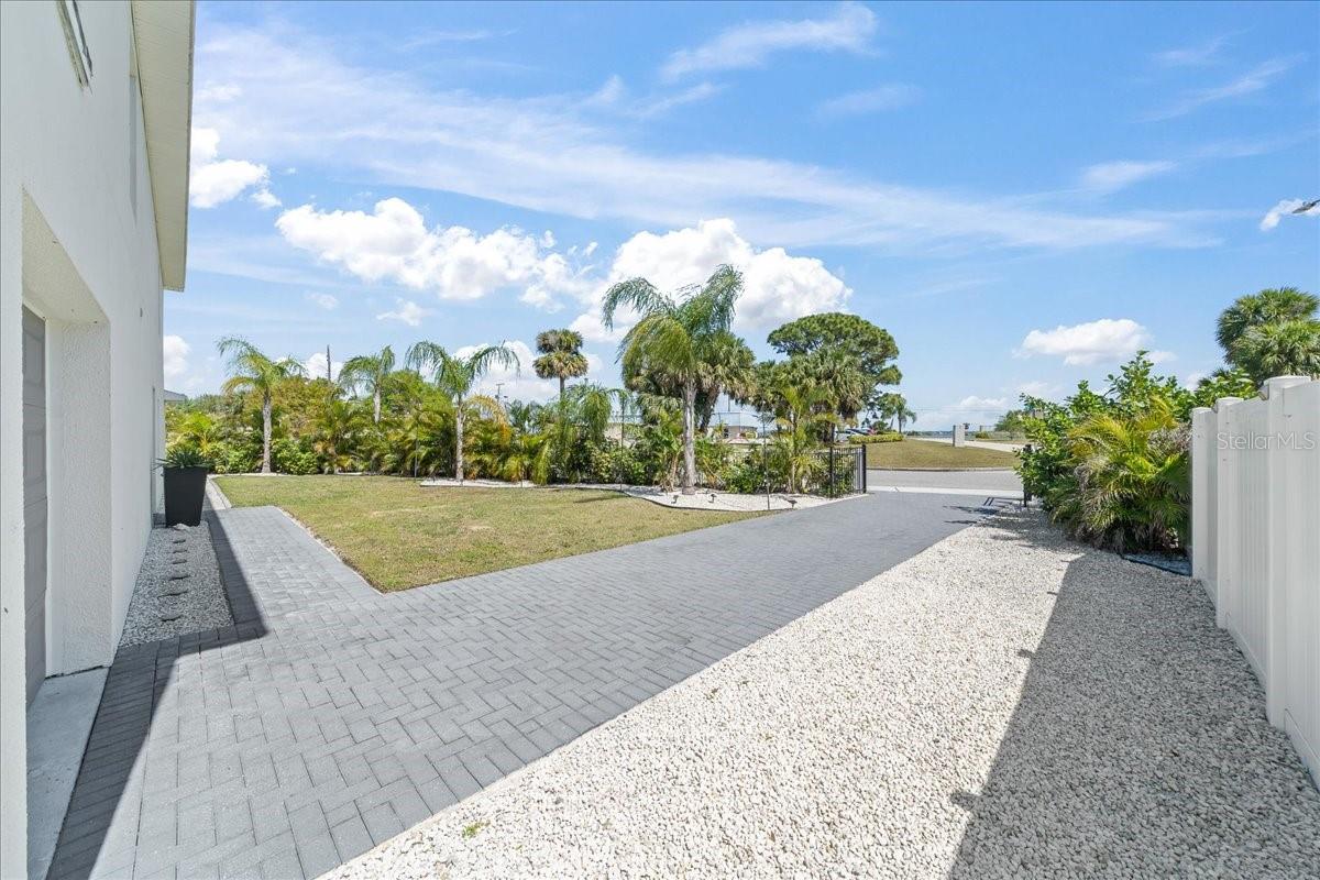 200 CIRCLE AVE, MELBOURNE, FL, 32935